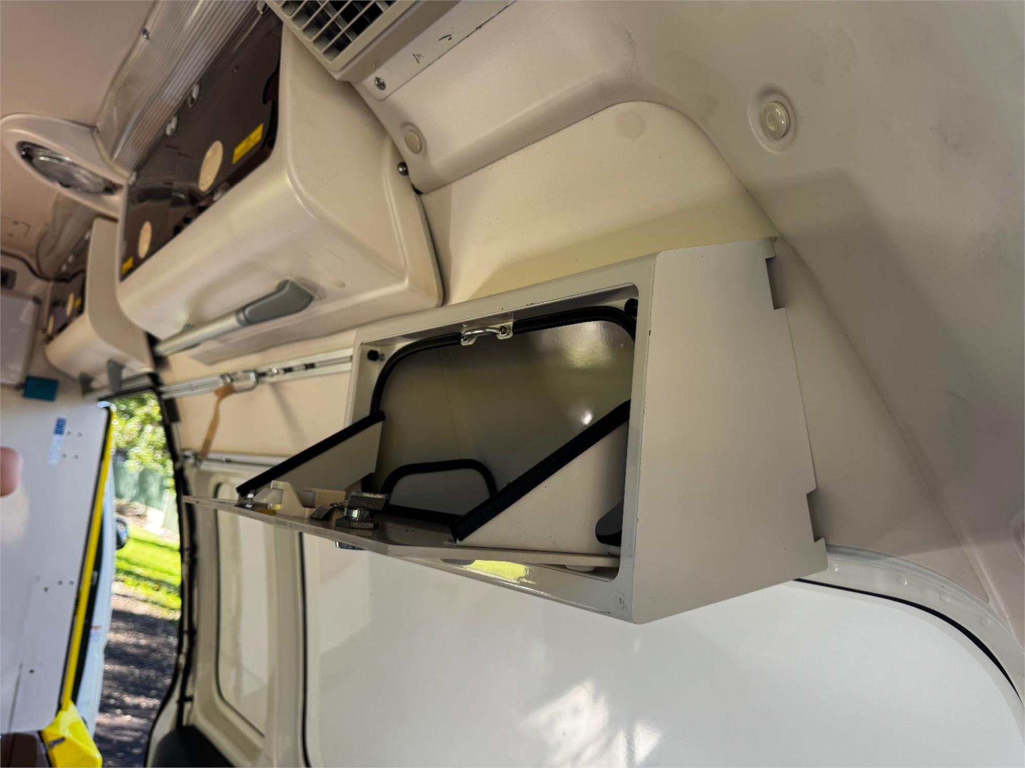 2015 TOYOTA HIACE TRH226 AUTOMATIC VAN