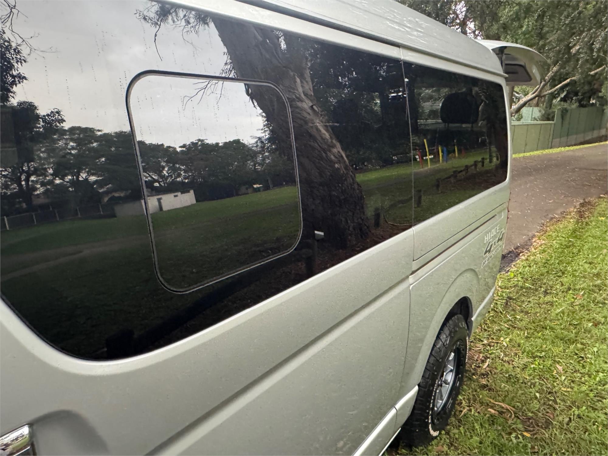2019 TOYOTA HIACE TRH219R MY19 UPGRADE GL AUTOMATIC VAN