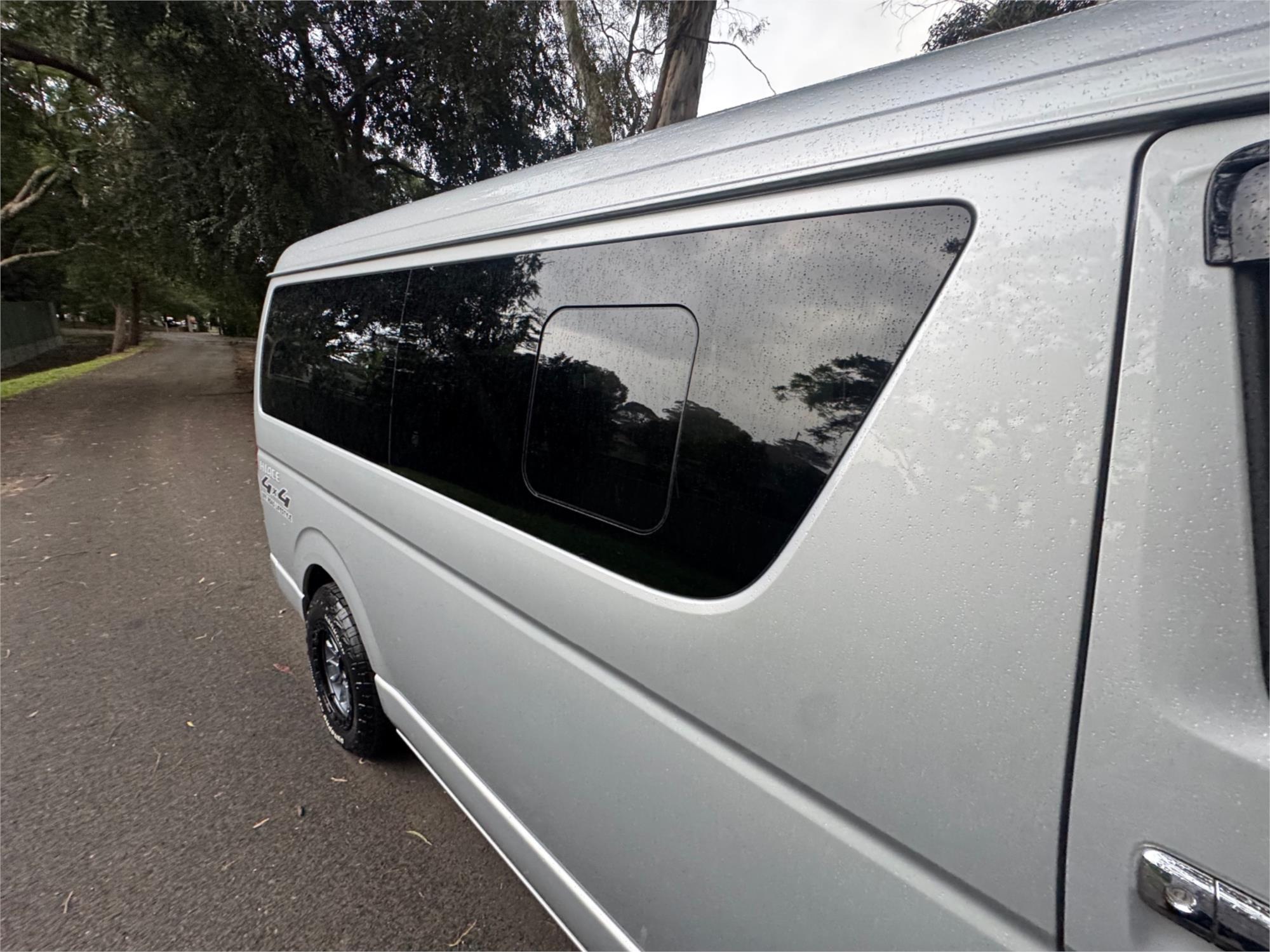 2019 TOYOTA HIACE TRH219R MY19 UPGRADE GL AUTOMATIC VAN