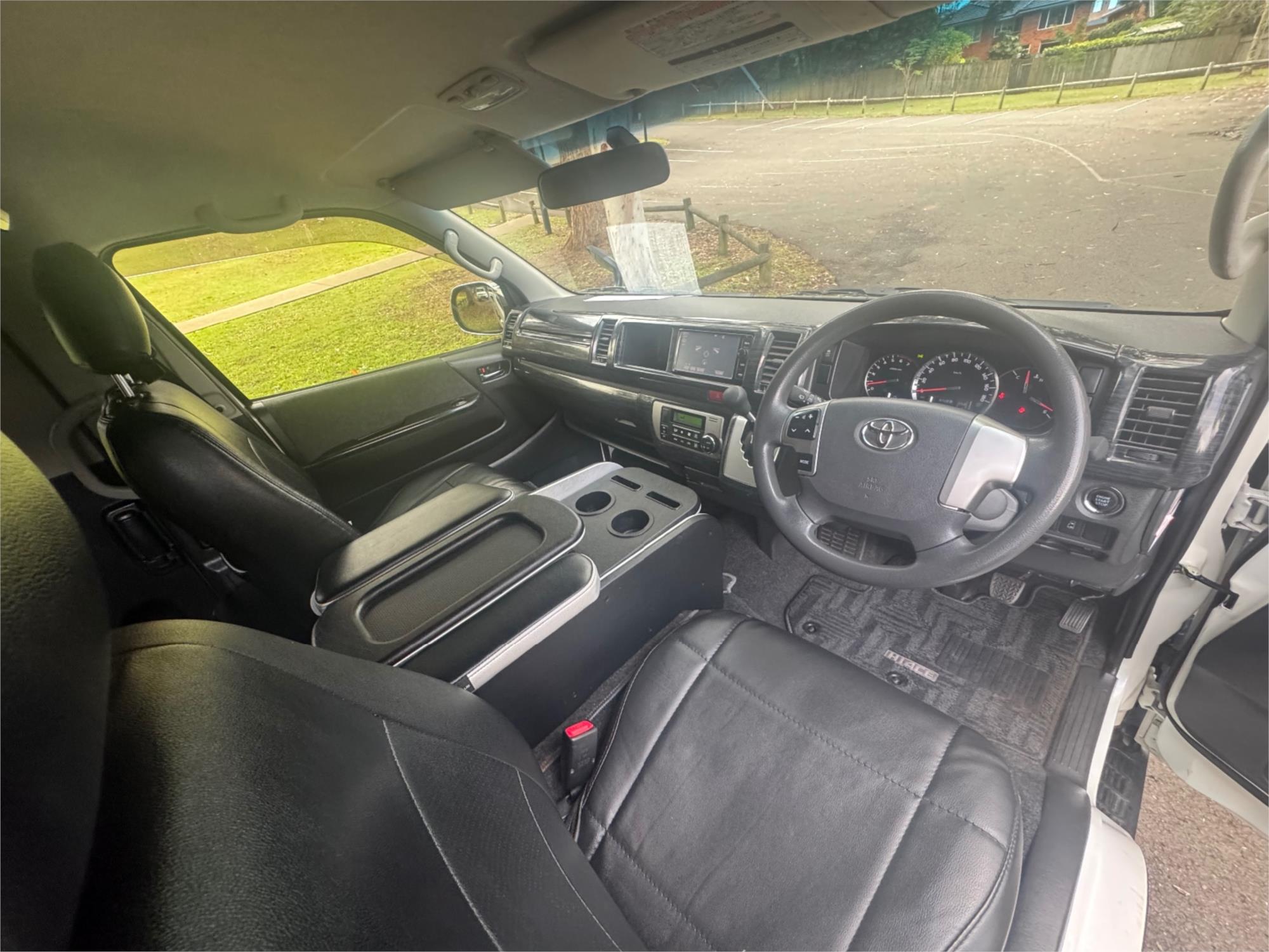 2016 TOYOTA HIACE TRH219 DX LWB AUTOMATIC VAN
