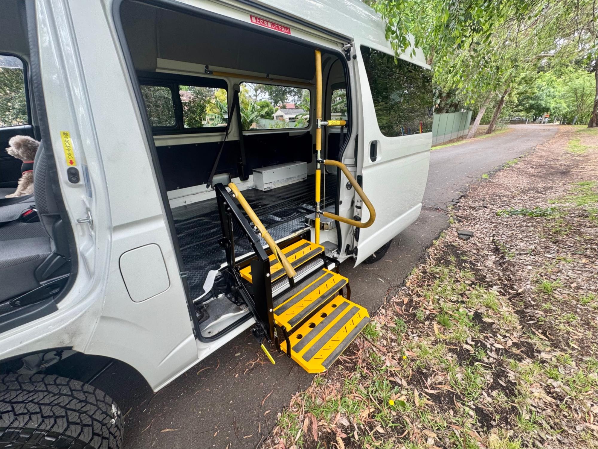 2018 TOYOTA HIACE GDH206 6 SP AUTOMATIC VAN