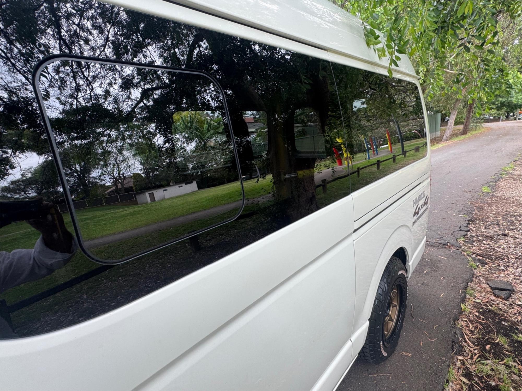 2018 TOYOTA HIACE GDH206 6 SP AUTOMATIC VAN