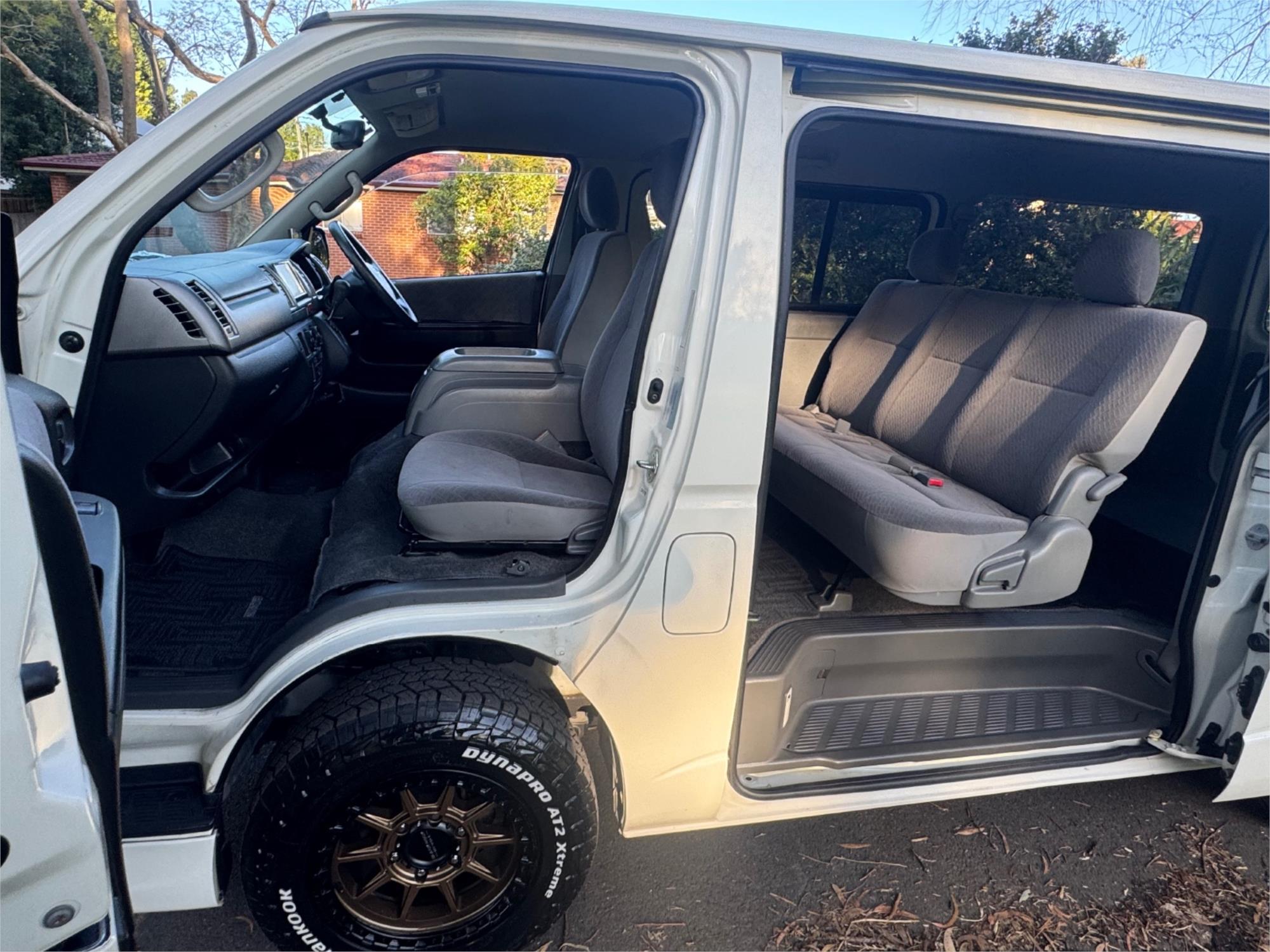 2008 TOYOTA HIACE KDH206 4WD DX VAN