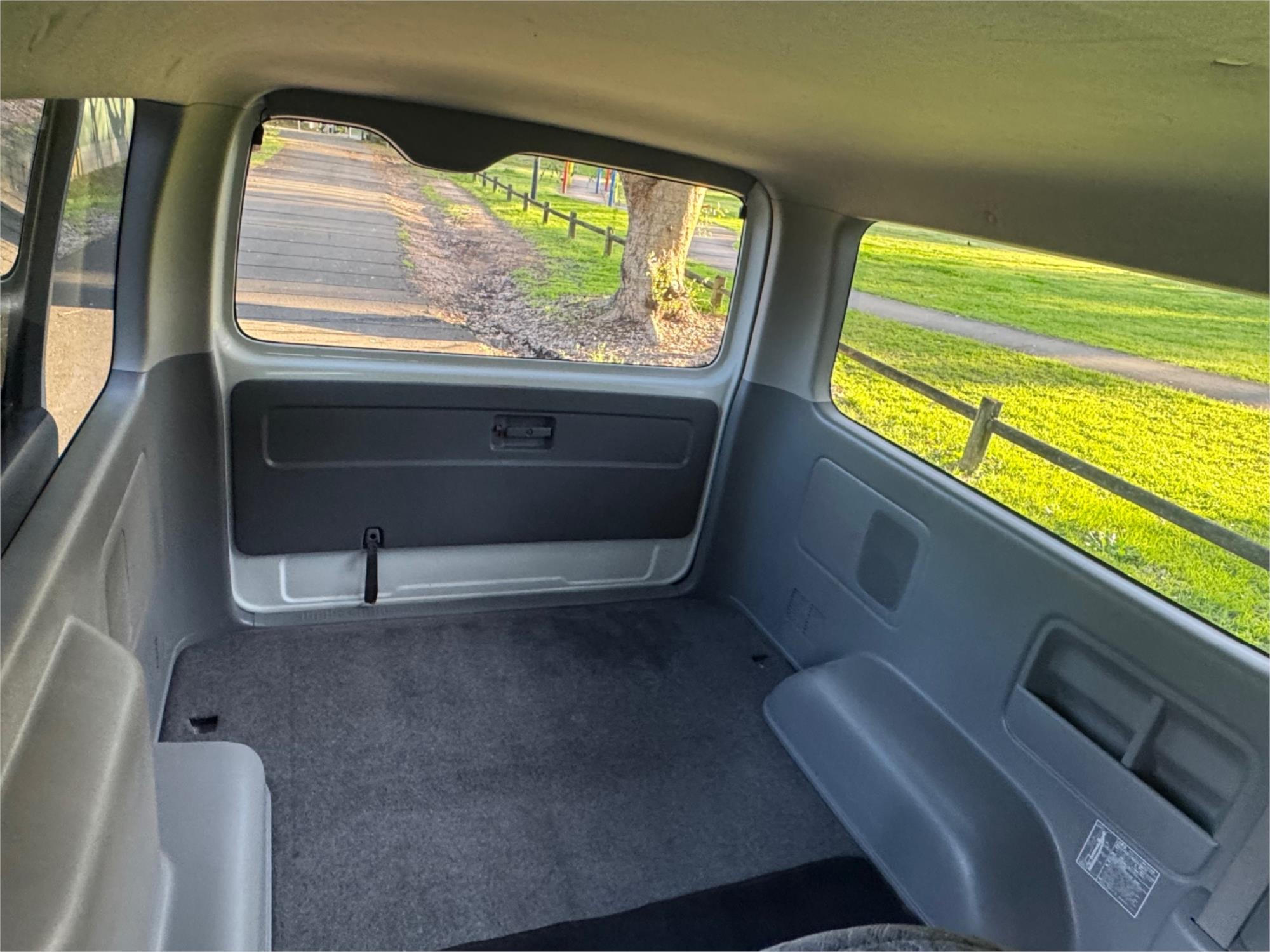 2008 TOYOTA HIACE KDH206 4WD DX VAN
