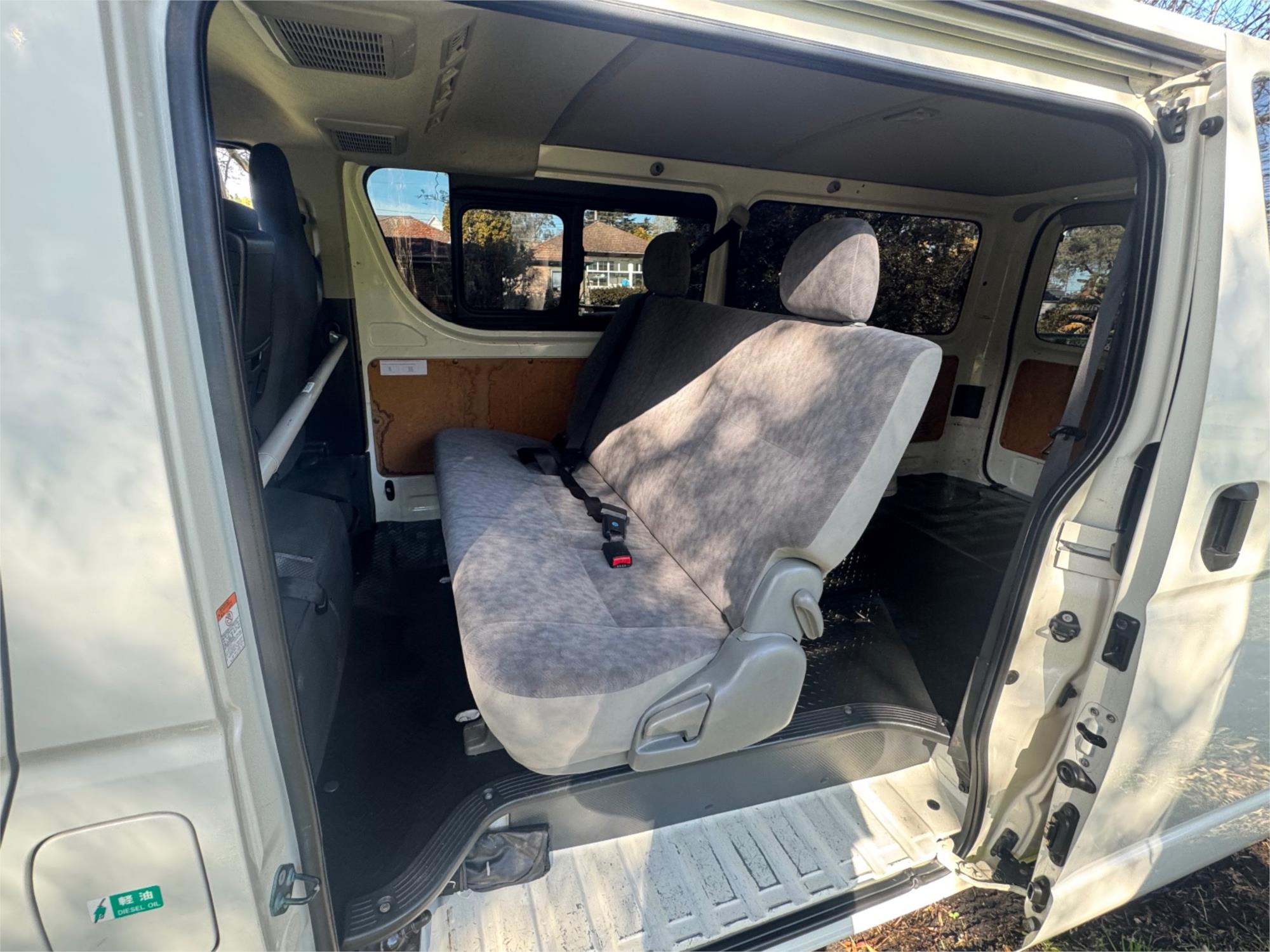 2018 TOYOTA HIACE AUTOMATIC VAN