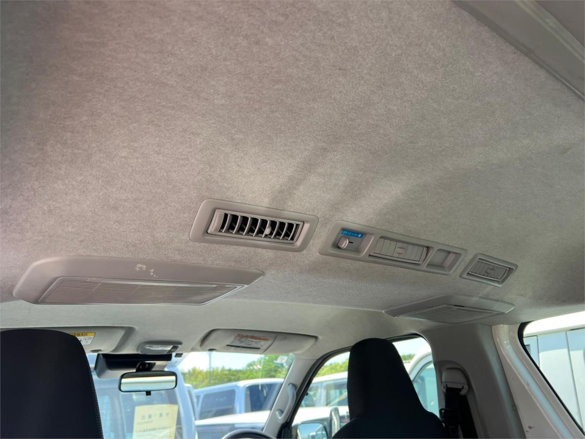 2018 TOYOTA HIACE AUTOMATIC VAN