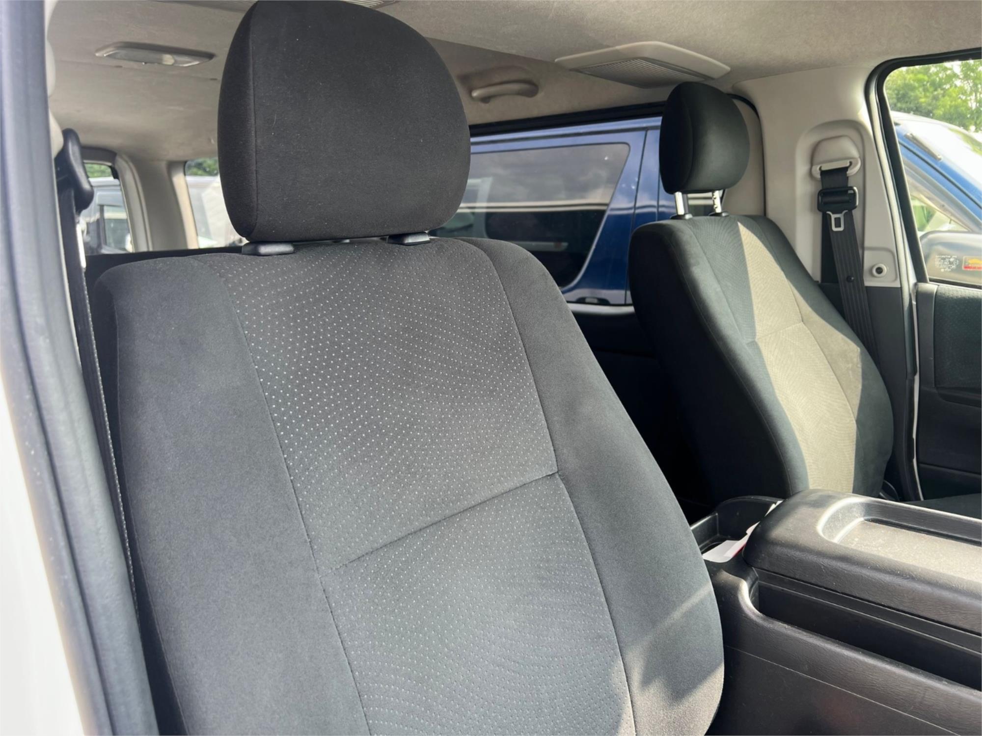 2020 TOYOTA HIACE GDH206 DX 4 SP AUTOMATIC