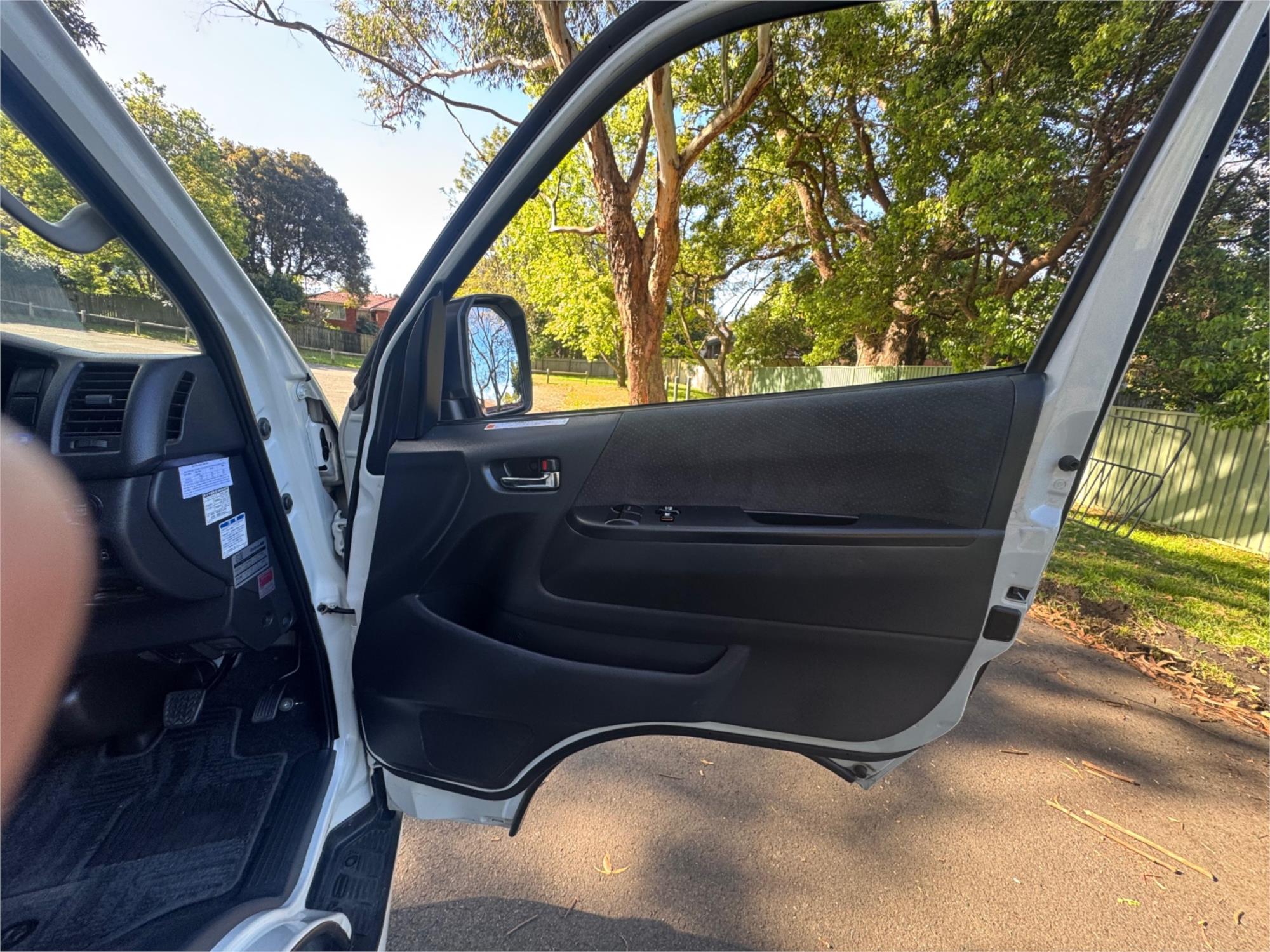 2020 TOYOTA HIACE GDH206 DX 4 SP AUTOMATIC