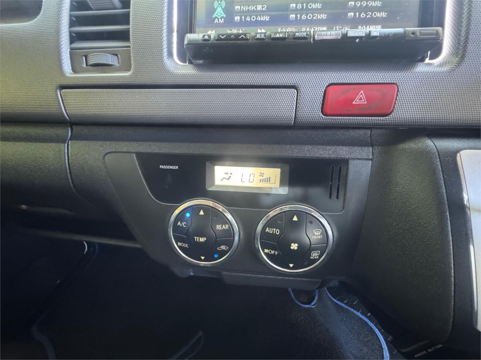 2013 TOYOTA HIACE TRH200 DX AUTOMATIC VAN