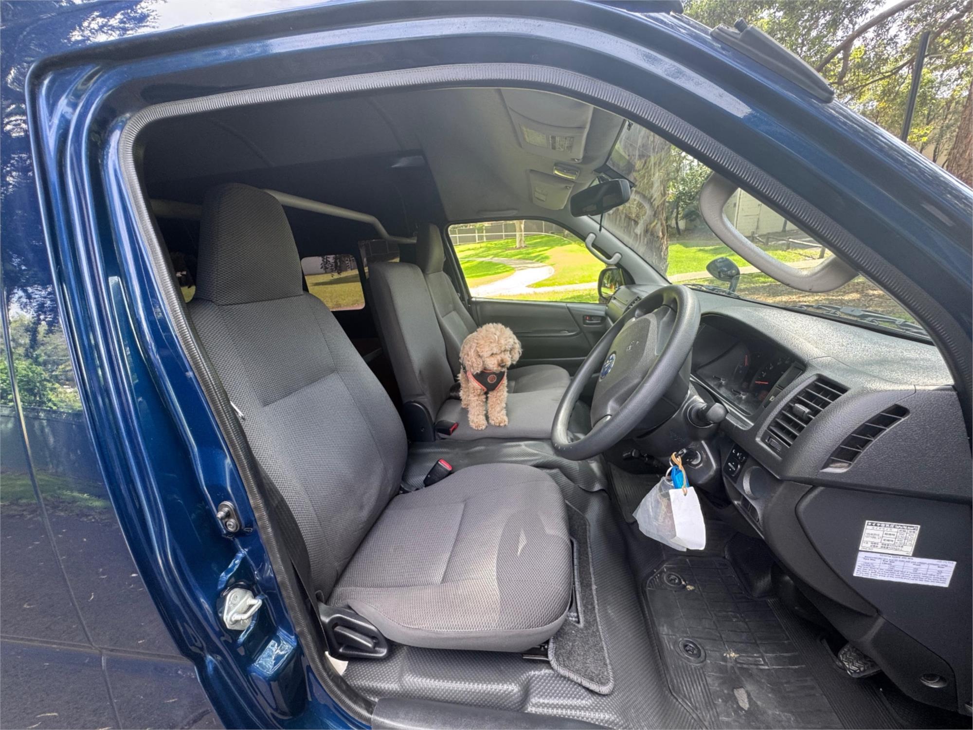 2014 TOYOTA HIACE TRH226R UPGRADE 4WD SLWB AUTOMATIC VAN