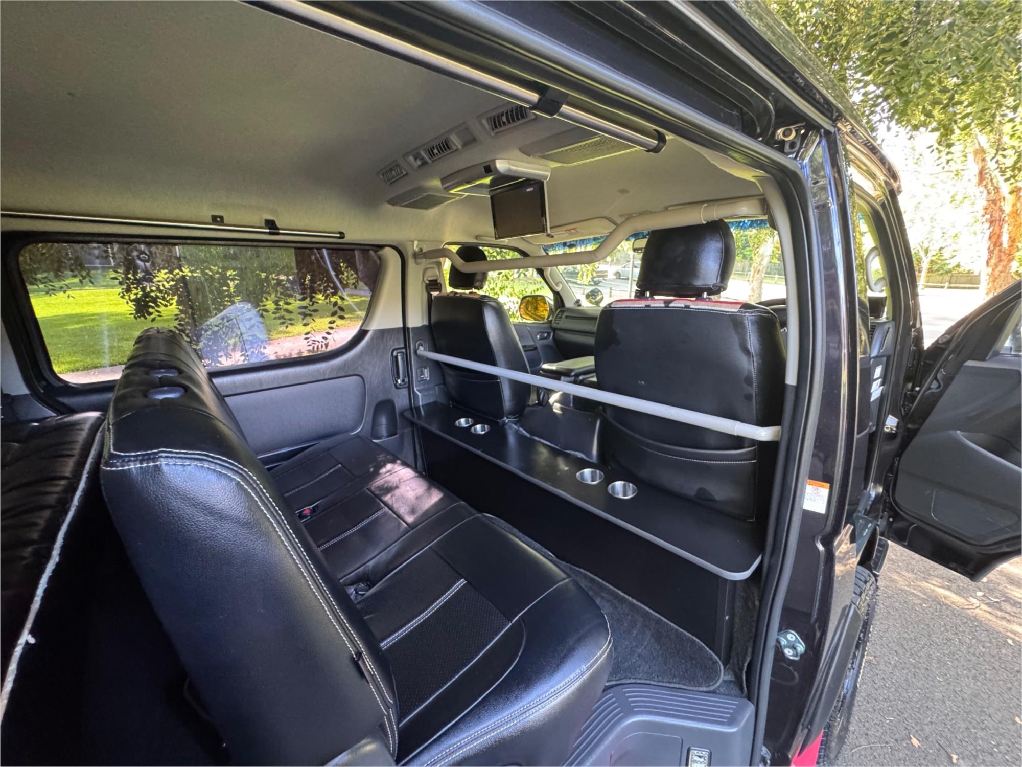 2017 TOYOTA HIACE 4WD LWB AUTOMATIC VAN