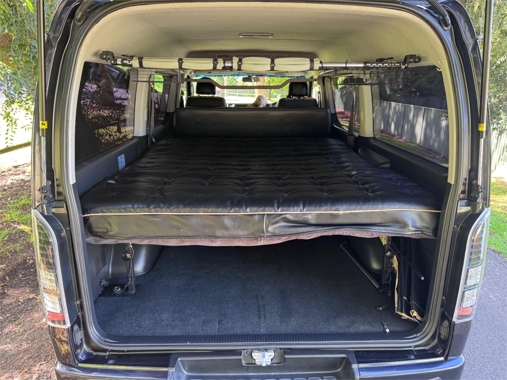 2017 TOYOTA HIACE 4WD LWB AUTOMATIC VAN