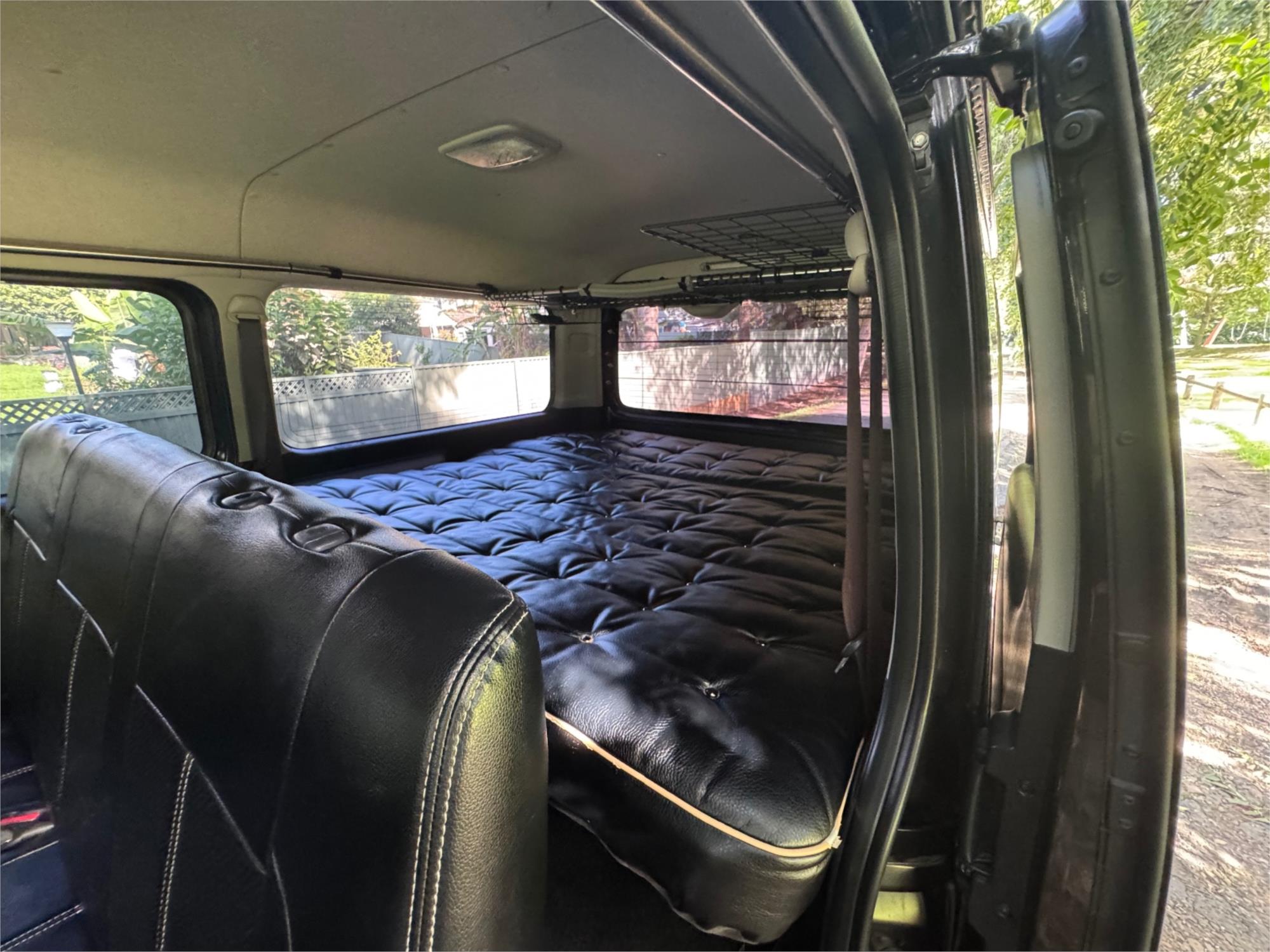 2017 TOYOTA HIACE 4WD LWB AUTOMATIC VAN