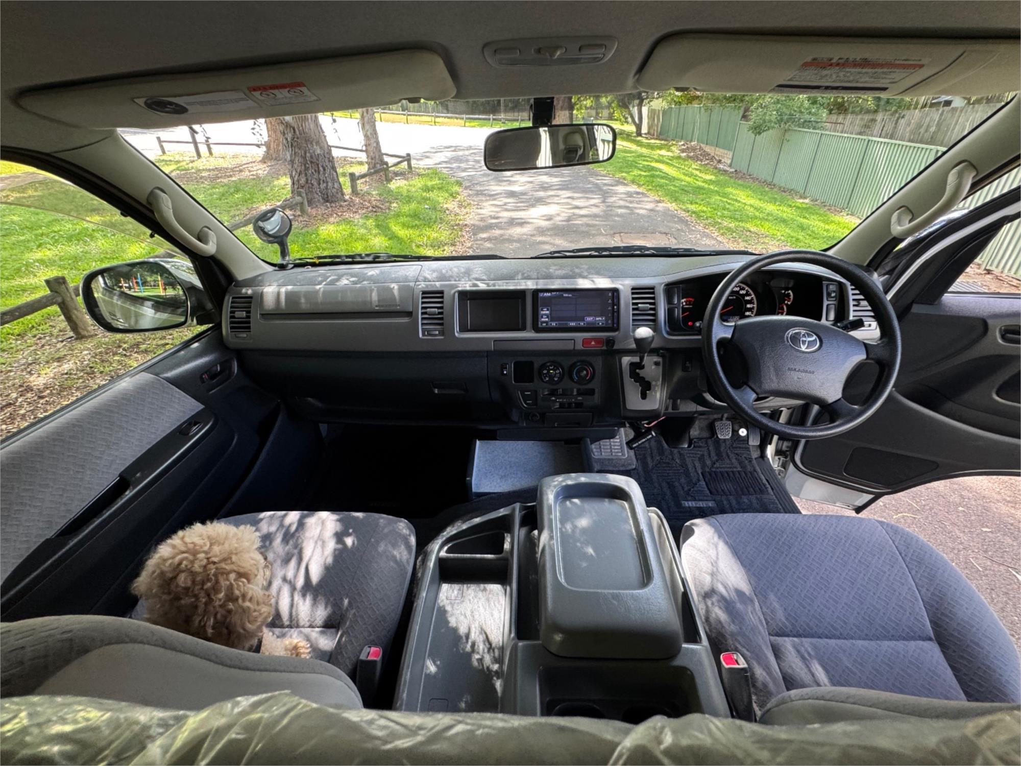 2007 TOYOTA HIACE TRH216R VAN