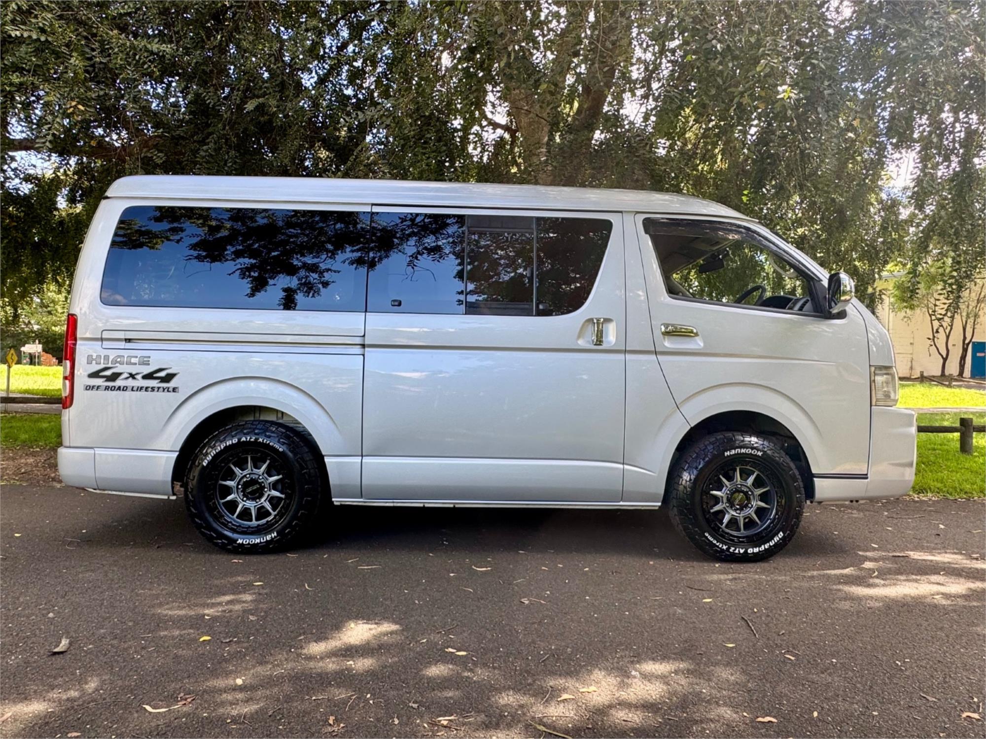 2007 TOYOTA HIACE TRH216R VAN