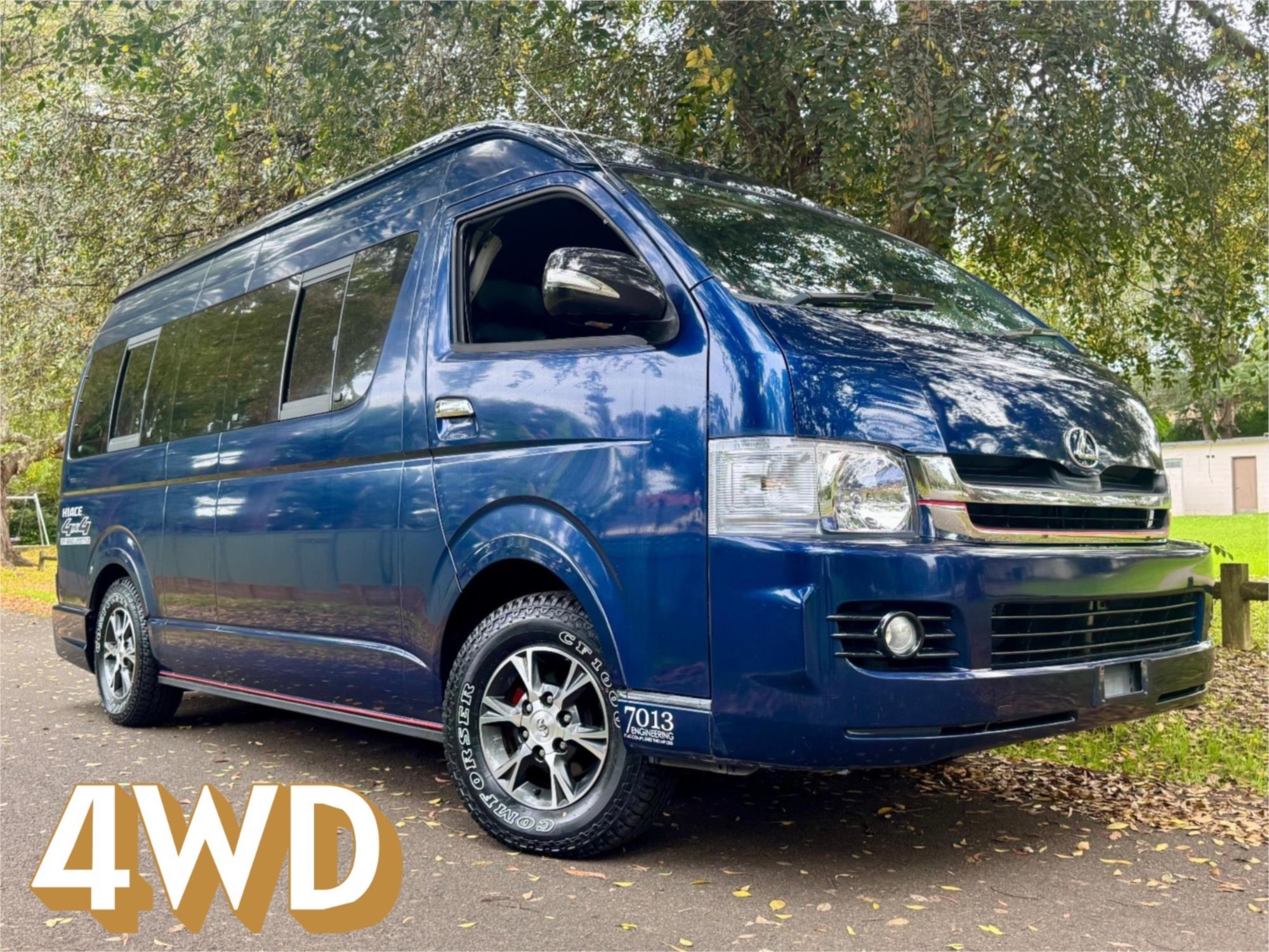 2005 TOYOTA HIACE TRH226R VAN