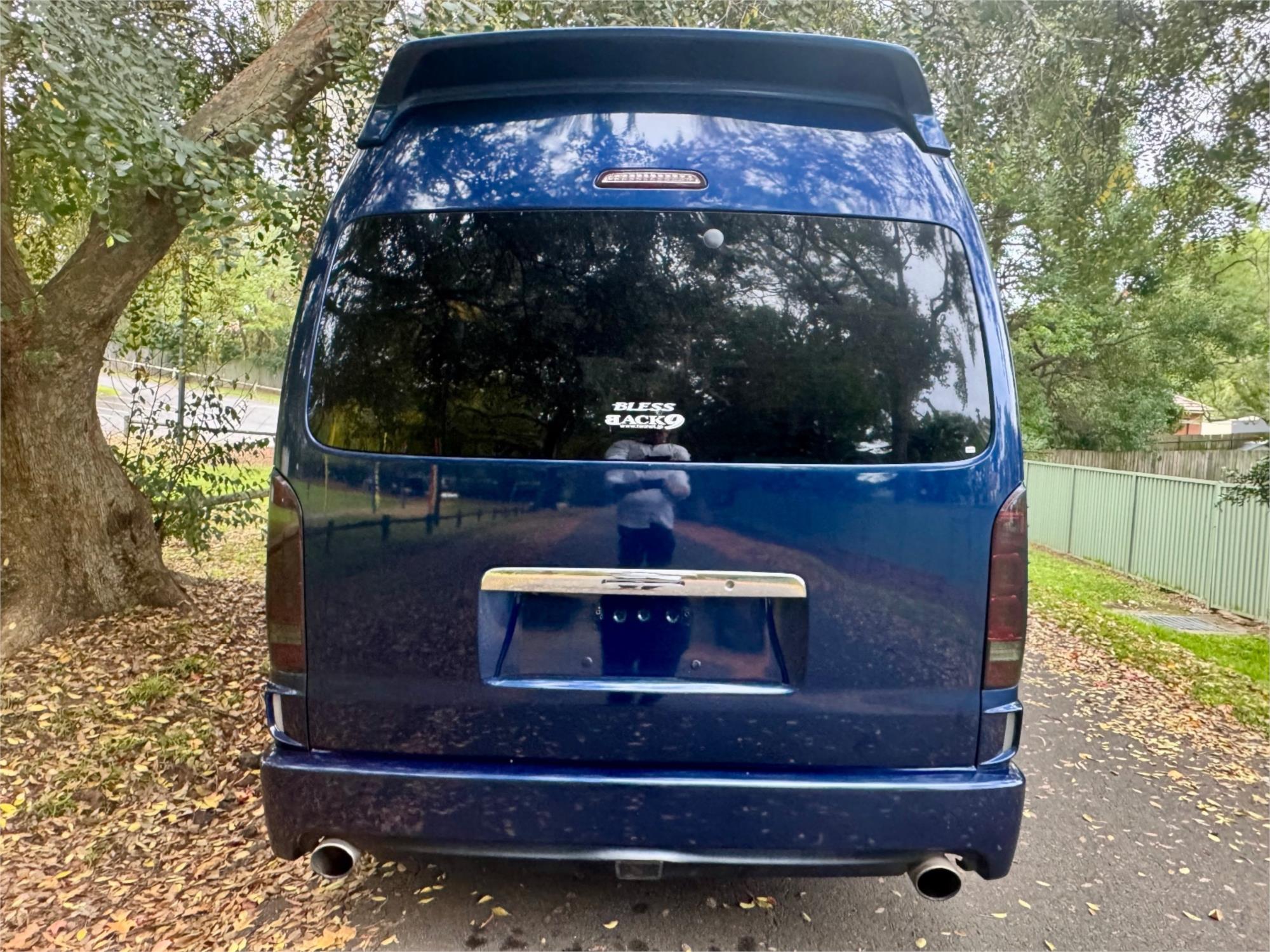 2005 TOYOTA HIACE TRH226R VAN