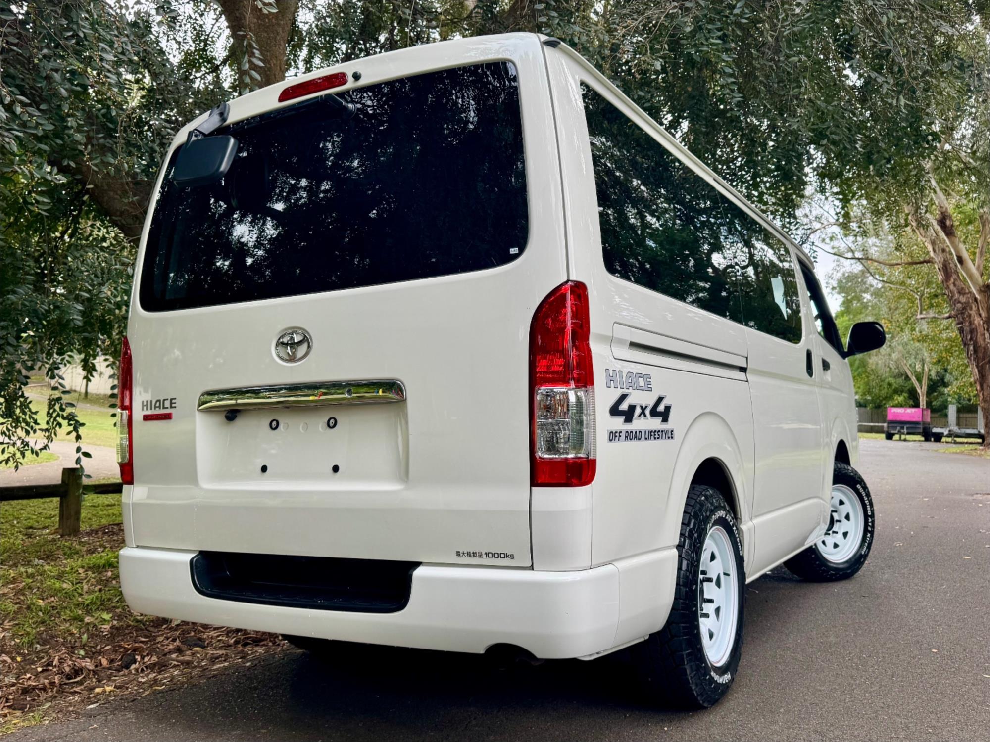 2020 TOYOTA HIACE GDH206 DX 4 SP AUTOMATIC VAN