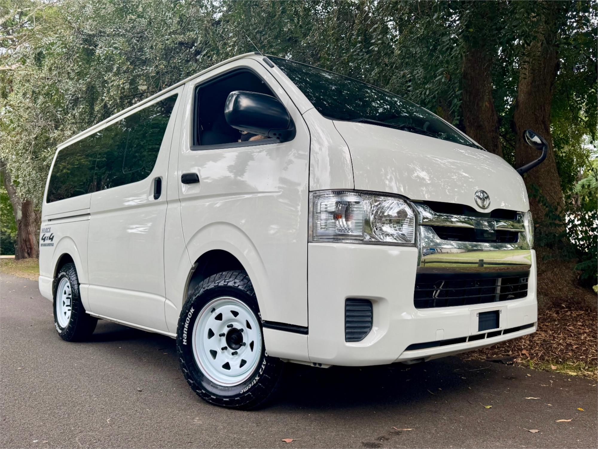 2020 TOYOTA HIACE GDH206 DX 4 SP AUTOMATIC VAN