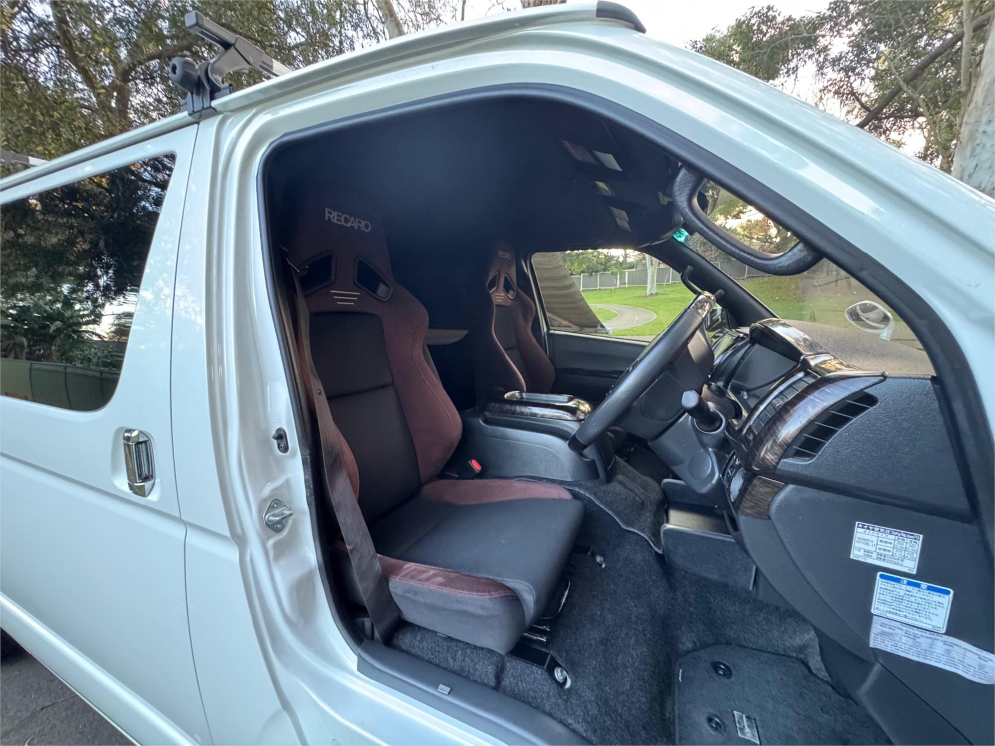 2019 TOYOTA HIACE GDH206R AUTOMATIC VAN