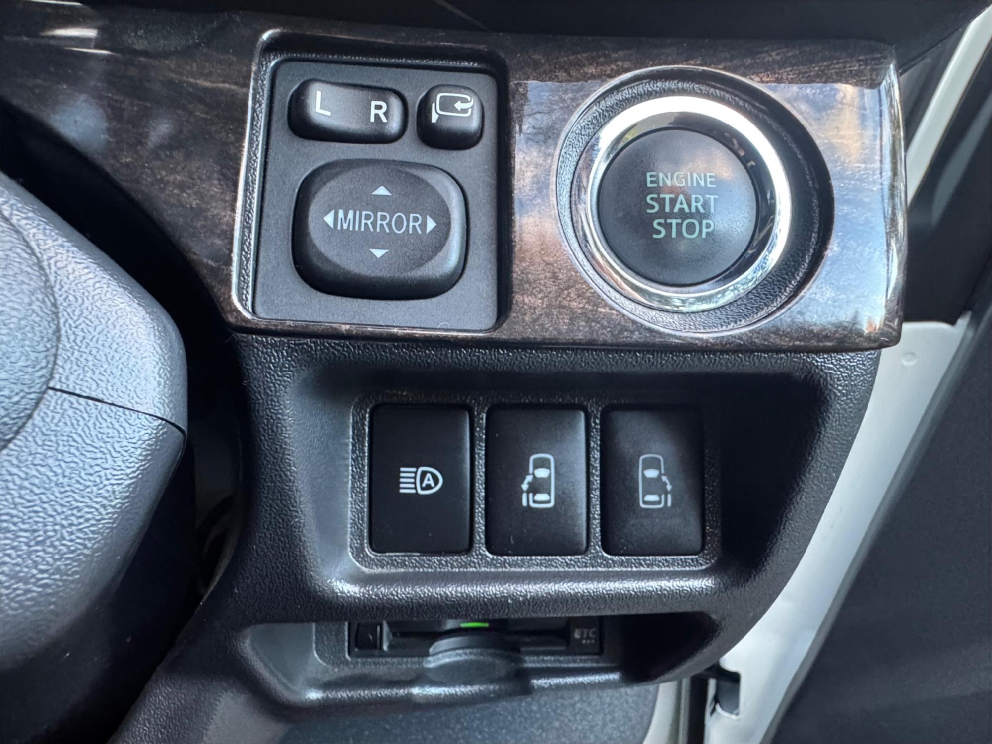 2019 TOYOTA HIACE GDH206R AUTOMATIC VAN
