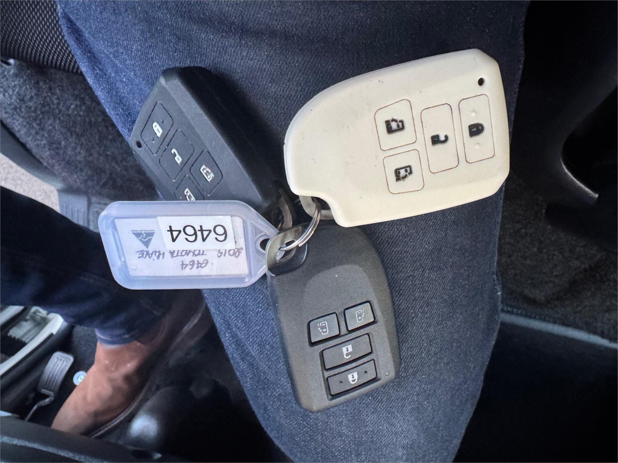 2019 TOYOTA HIACE GDH206R AUTOMATIC VAN