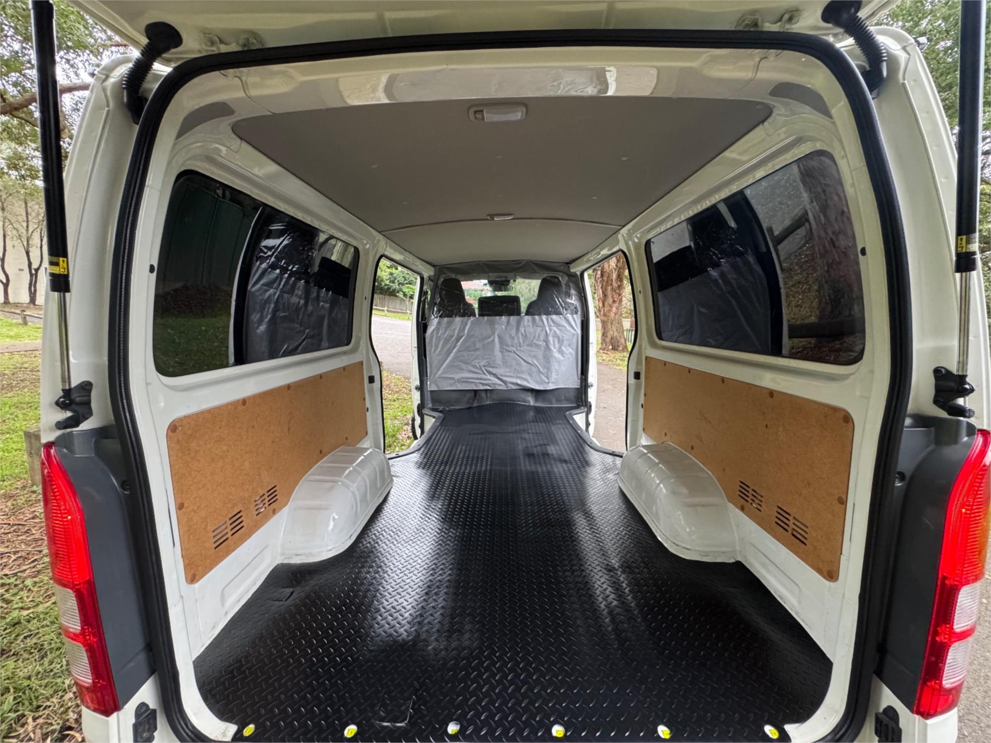 2020 TOYOTA HIACE GDH206 DX 4 SP AUTOMATIC