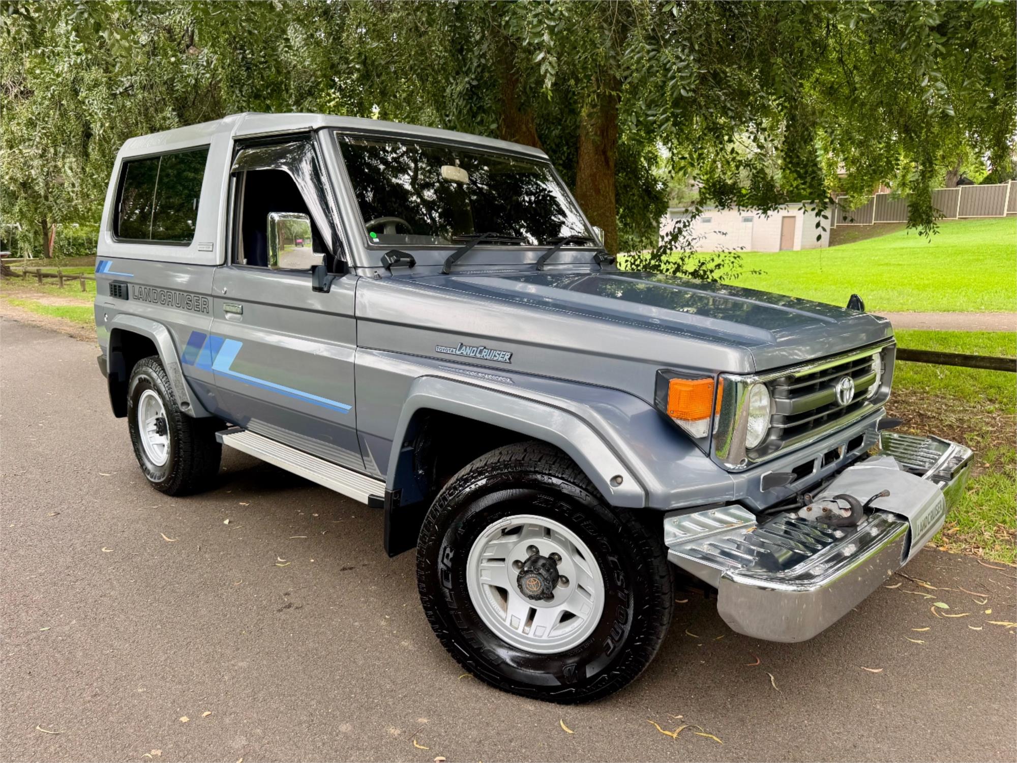 1999 TOYOTA LANDCRUISER ZX 4X4 4 SP AUTOMATIC WAGON