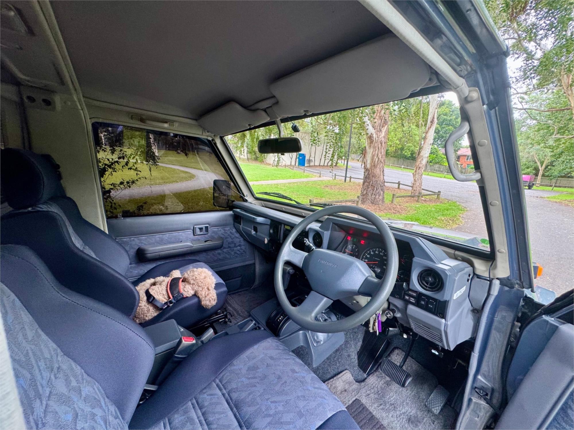 1999 TOYOTA LANDCRUISER ZX 4X4 4 SP AUTOMATIC WAGON