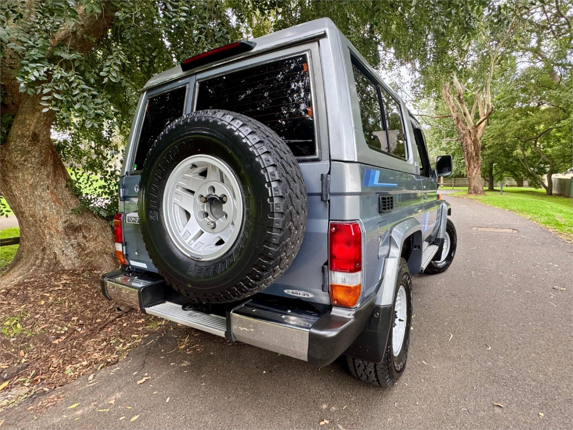 1999 TOYOTA LANDCRUISER ZX 4X4 4 SP AUTOMATIC WAGON
