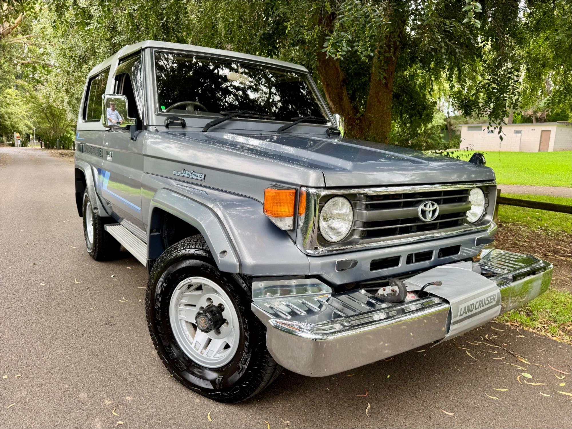 1999 TOYOTA LANDCRUISER ZX 4X4 4 SP AUTOMATIC WAGON
