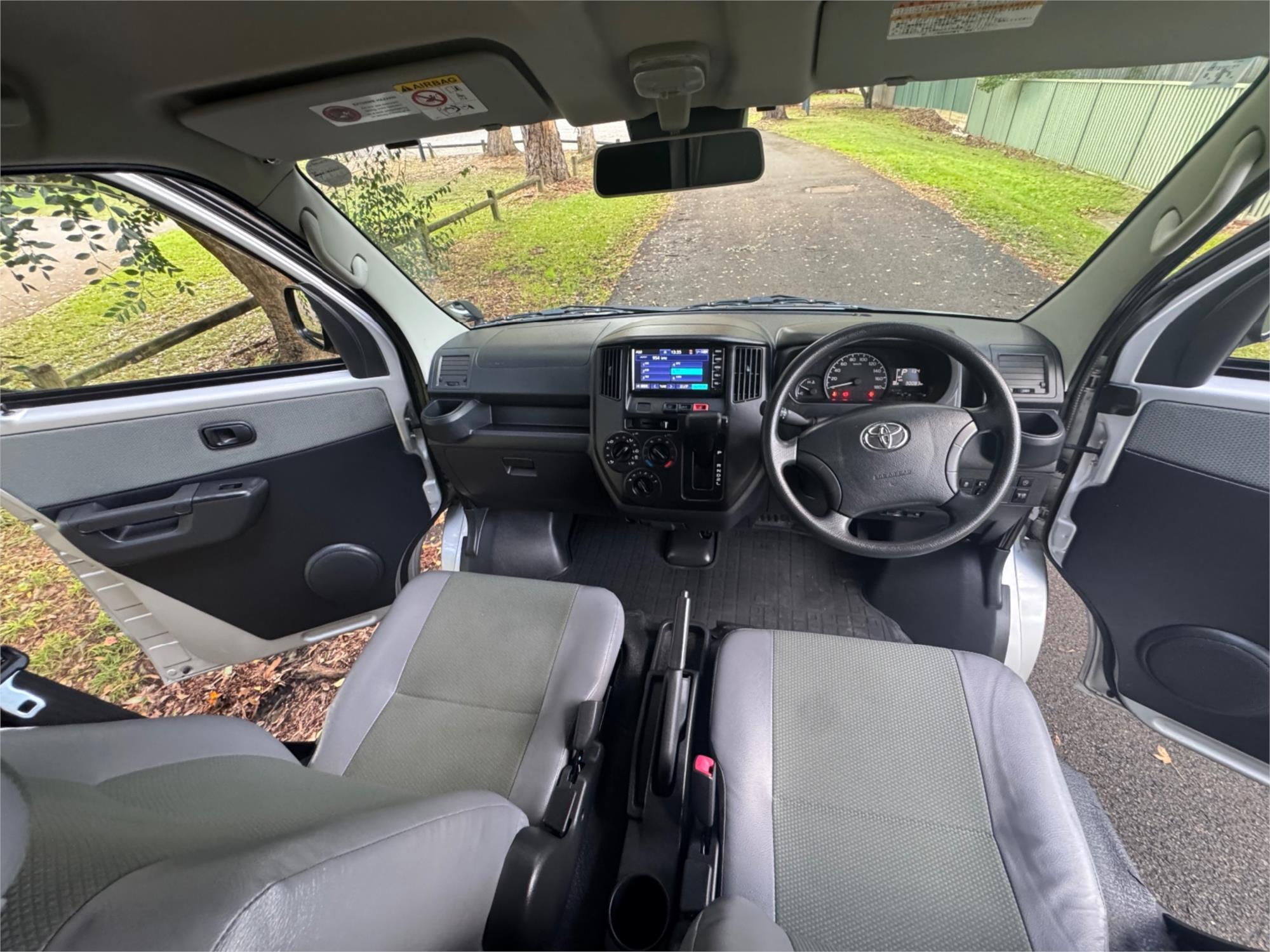 2021 TOYOTA TOWN ACE AUTOMATIC VAN