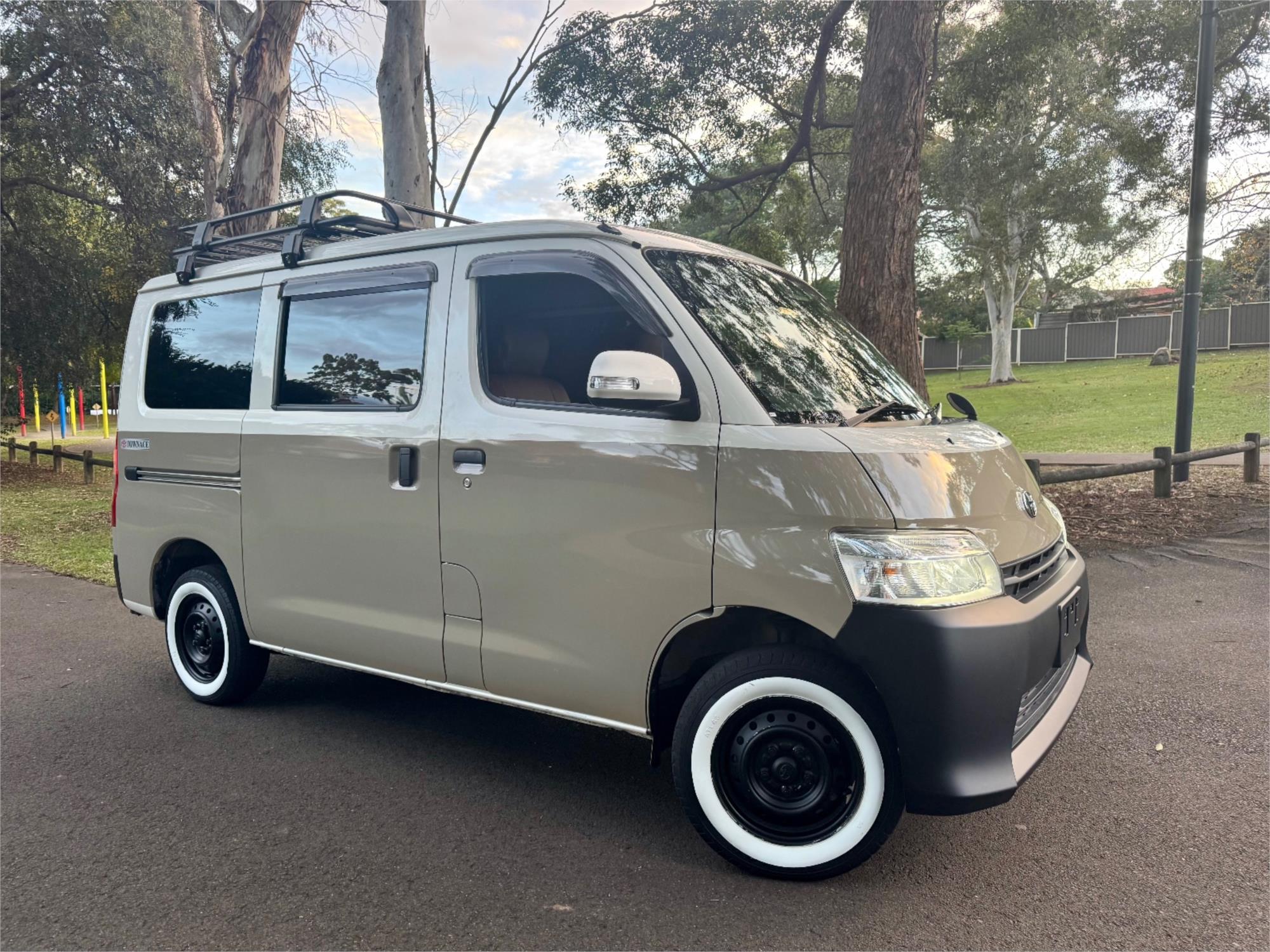 2021 TOYOTA TOWN ACE AUTOMATIC VAN