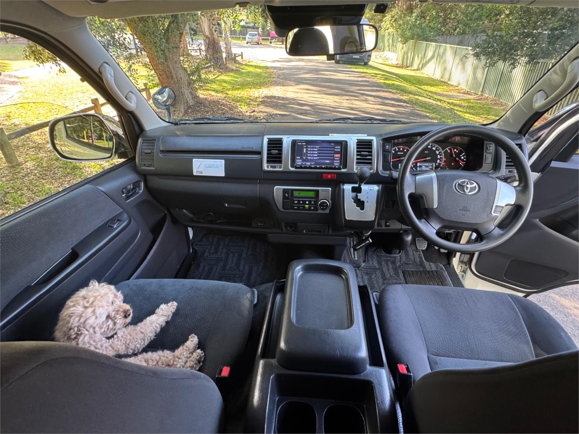 2018 TOYOTA HIACE GDH206 6 SP AUTOMATIC VAN