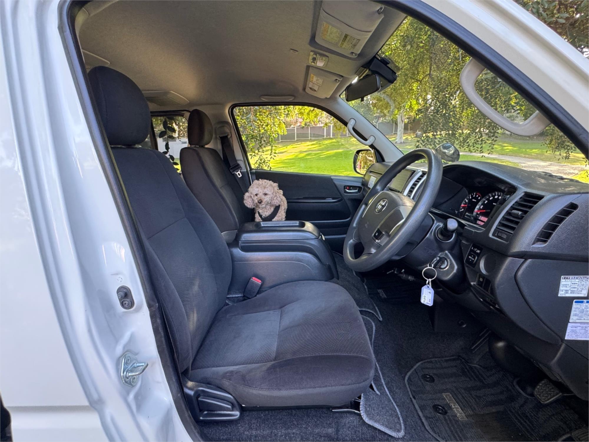 2018 TOYOTA HIACE GDH206 6 SP AUTOMATIC VAN