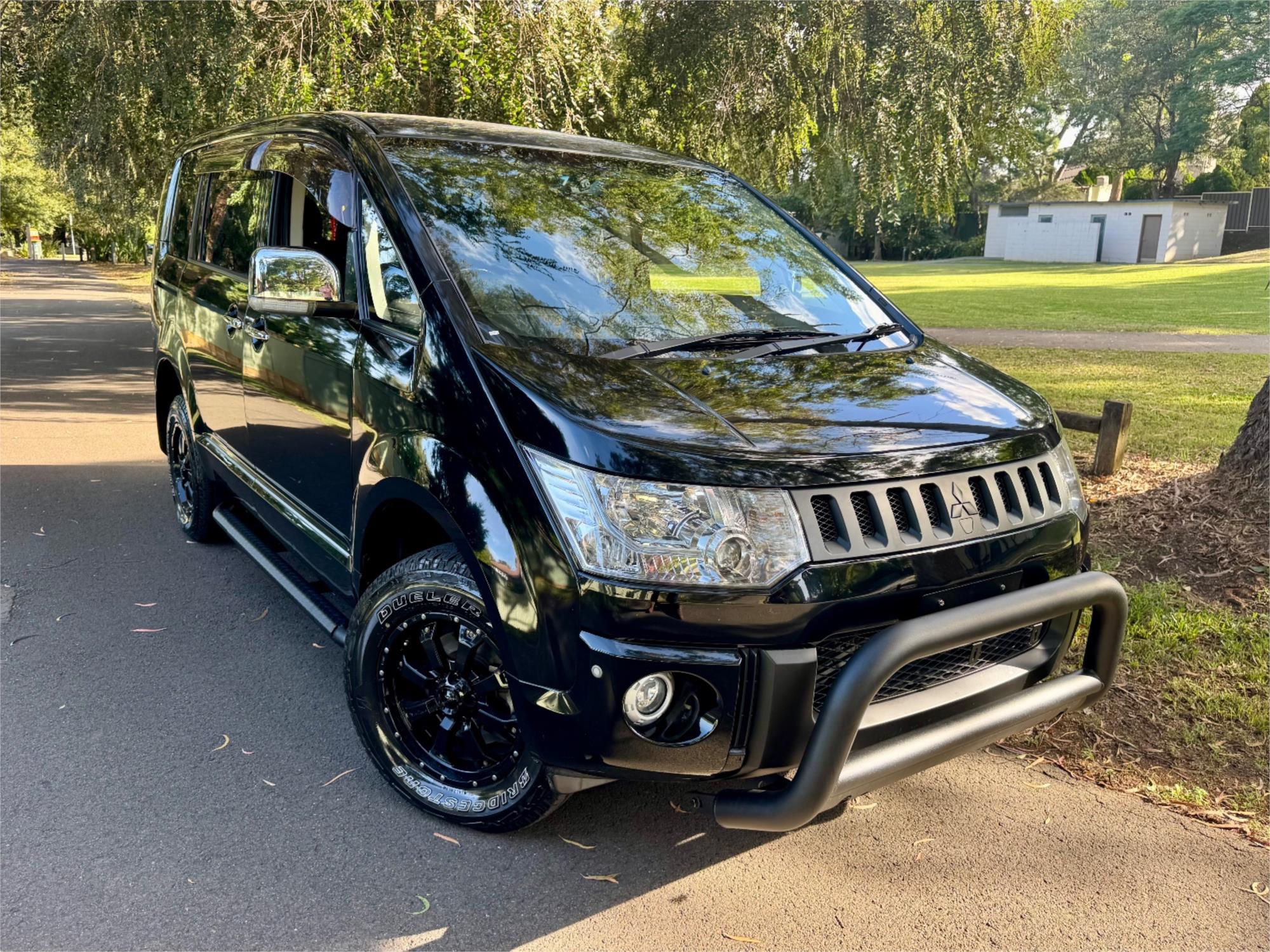 2017 MITSUBISHI DELICA AUTOMATIC WAGON