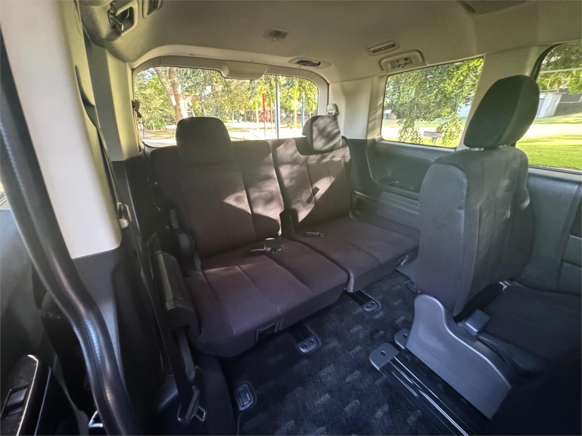 2017 MITSUBISHI DELICA AUTOMATIC WAGON