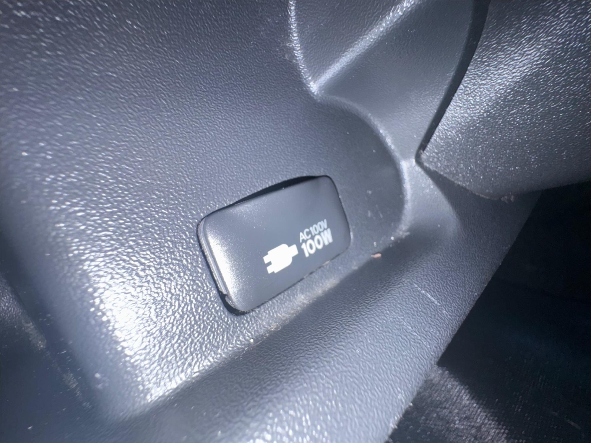 2013 TOYOTA HIACE KDH223R MY12 UPGRADE SUPER GL PRIME AUTOMATIC VAN