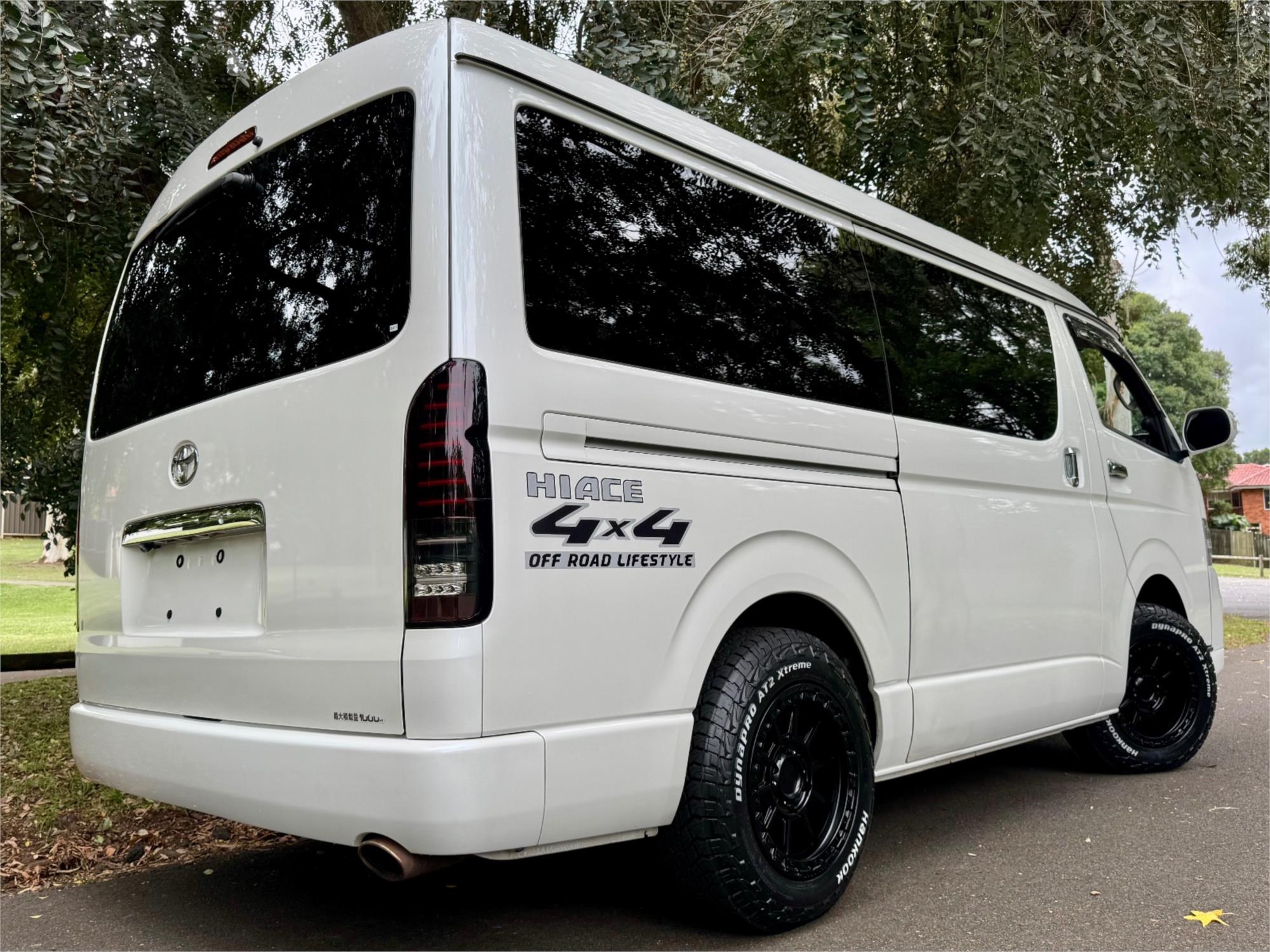 2010 TOYOTA HIACE TRH216 AUTOMATIC VAN