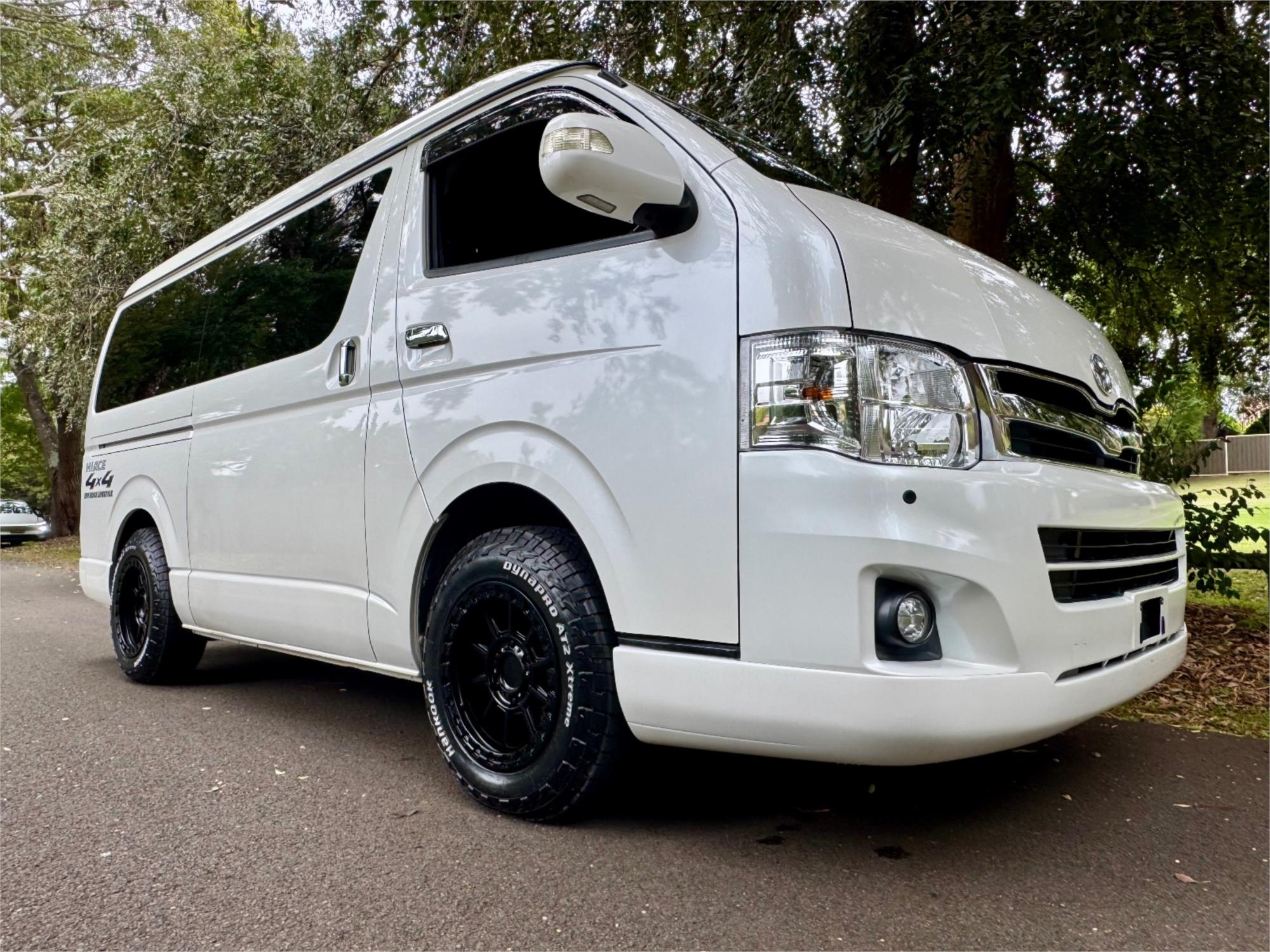 2010 TOYOTA HIACE TRH216 AUTOMATIC VAN