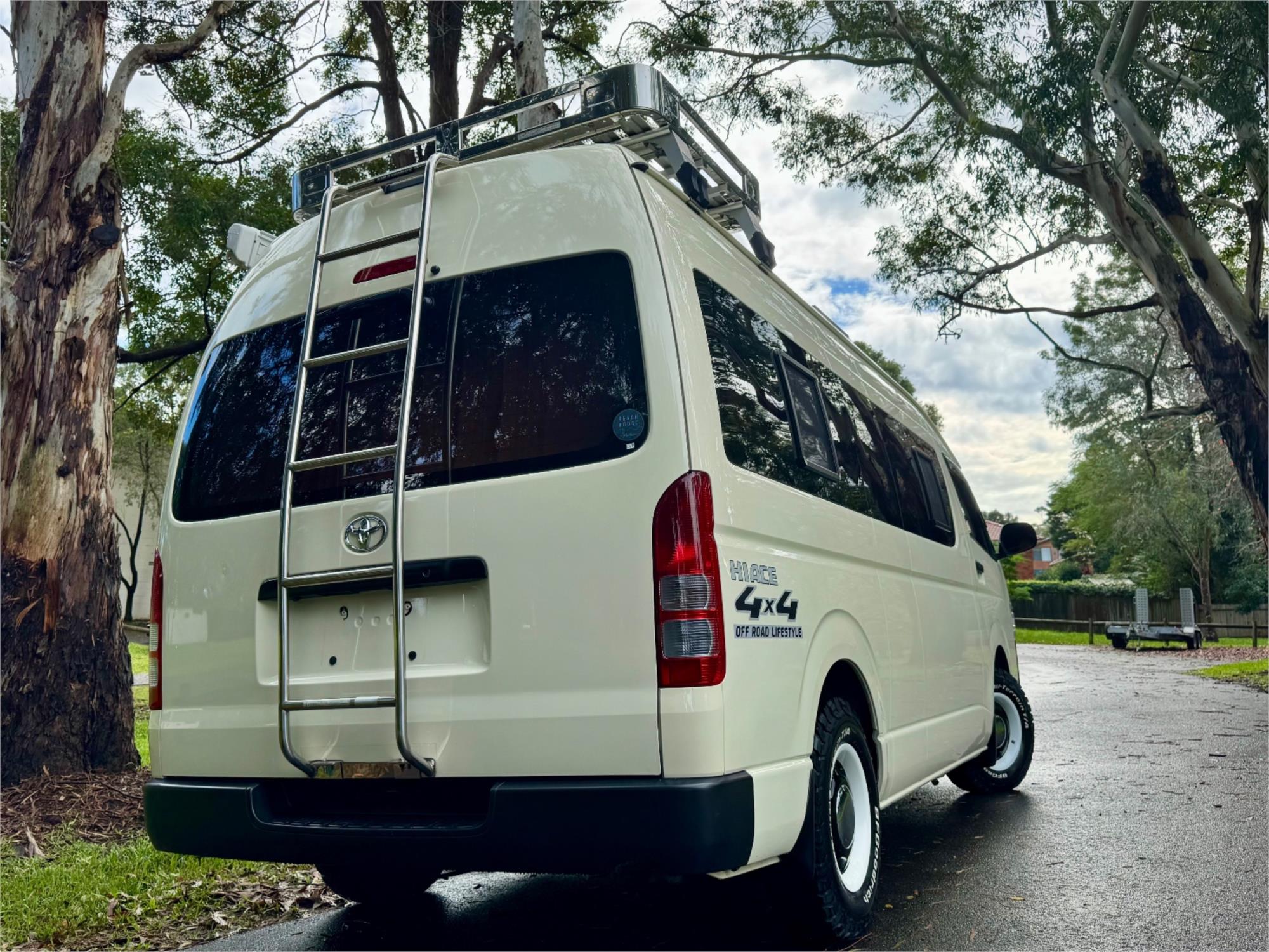 2019 TOYOTA HIACE GDH226R 4WD SLWB AUTOMATIC VAN