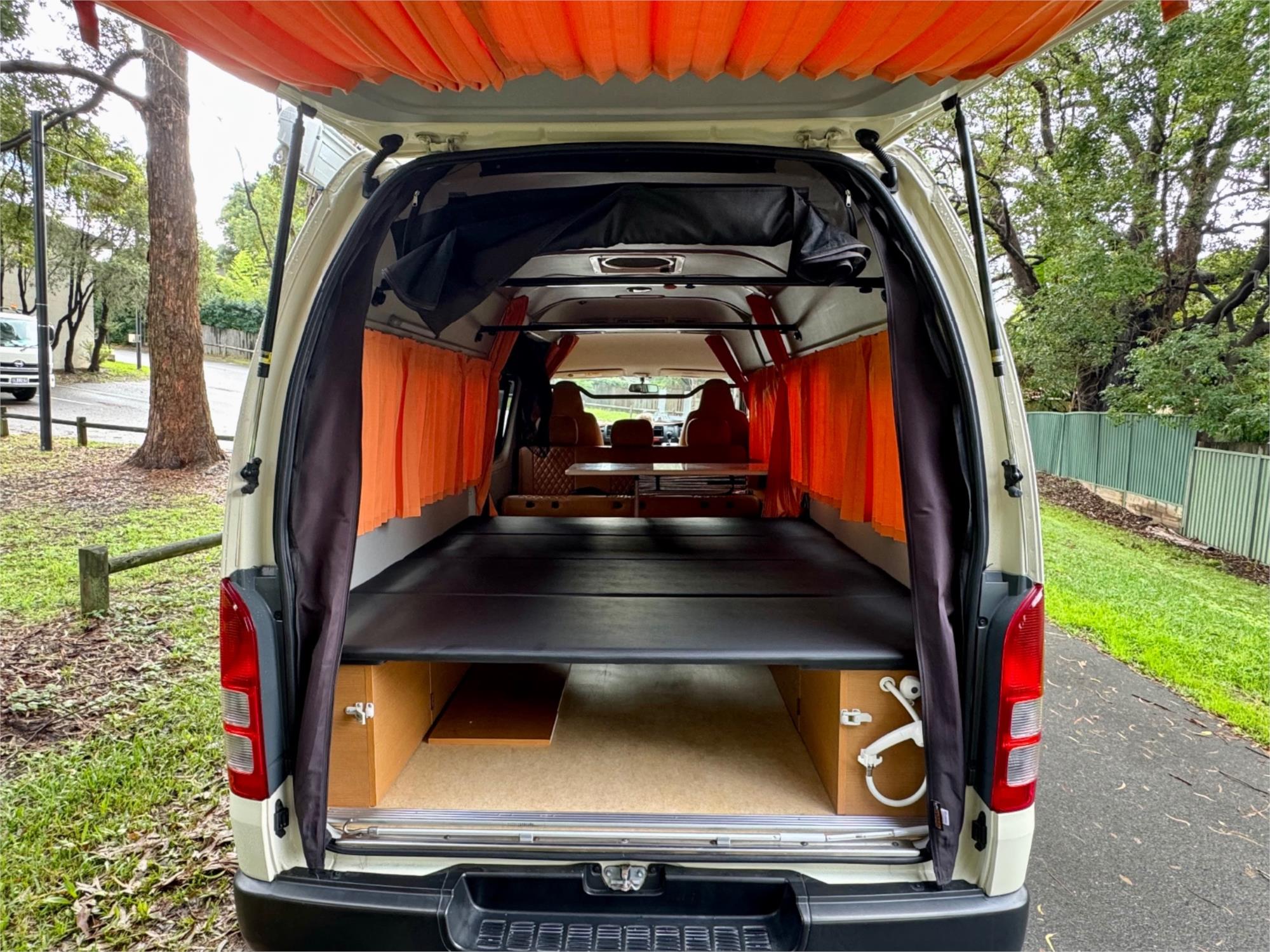 2019 TOYOTA HIACE GDH226R 4WD SLWB AUTOMATIC VAN