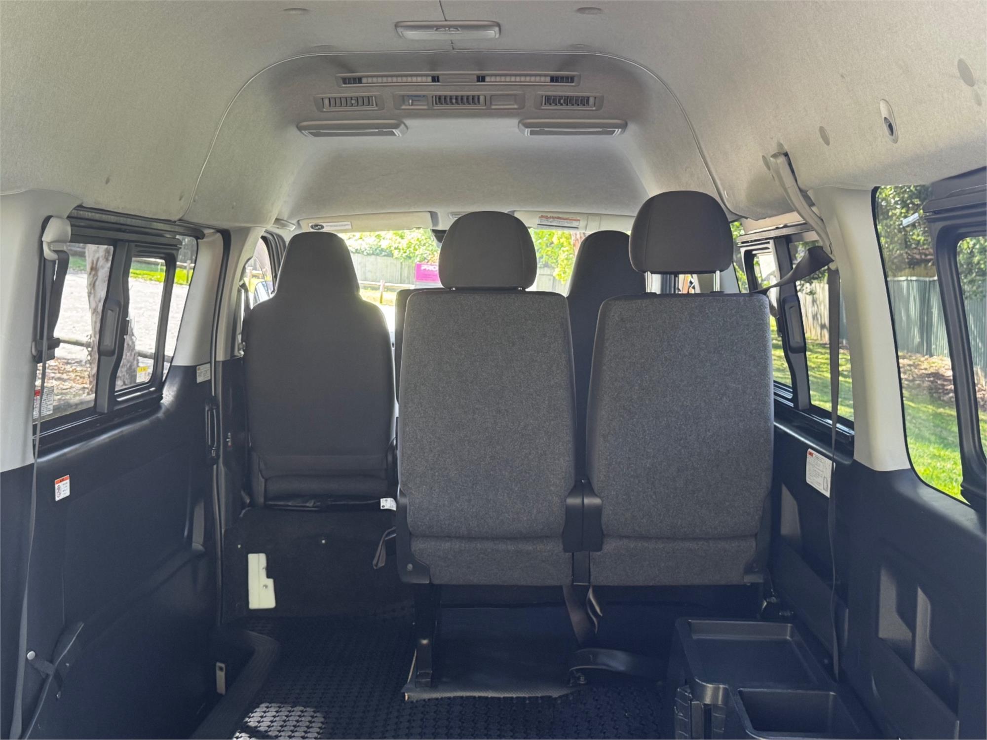 2018 TOYOTA HIACE AUTOMATIC VAN