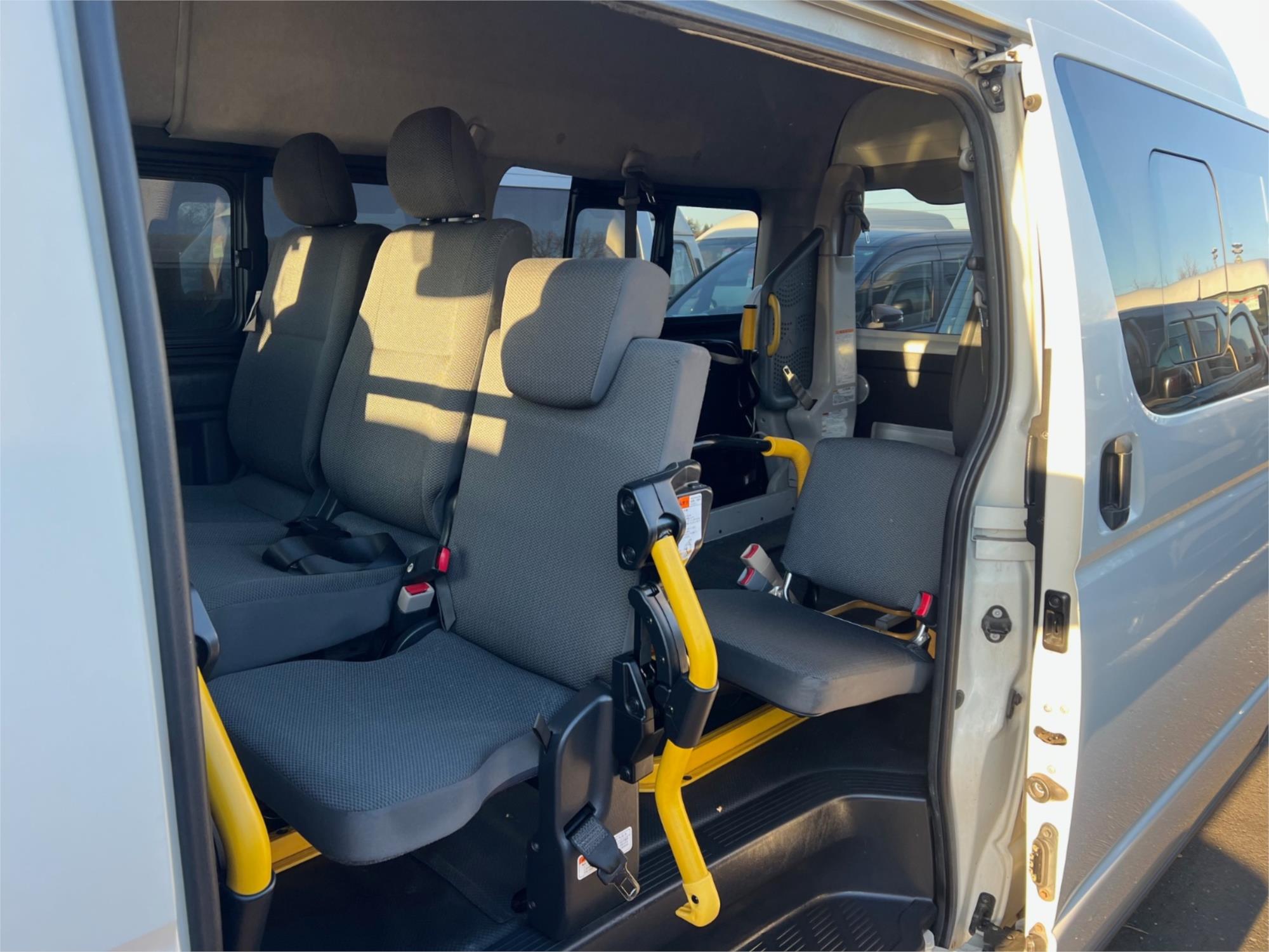 2018 TOYOTA HIACE AUTOMATIC VAN
