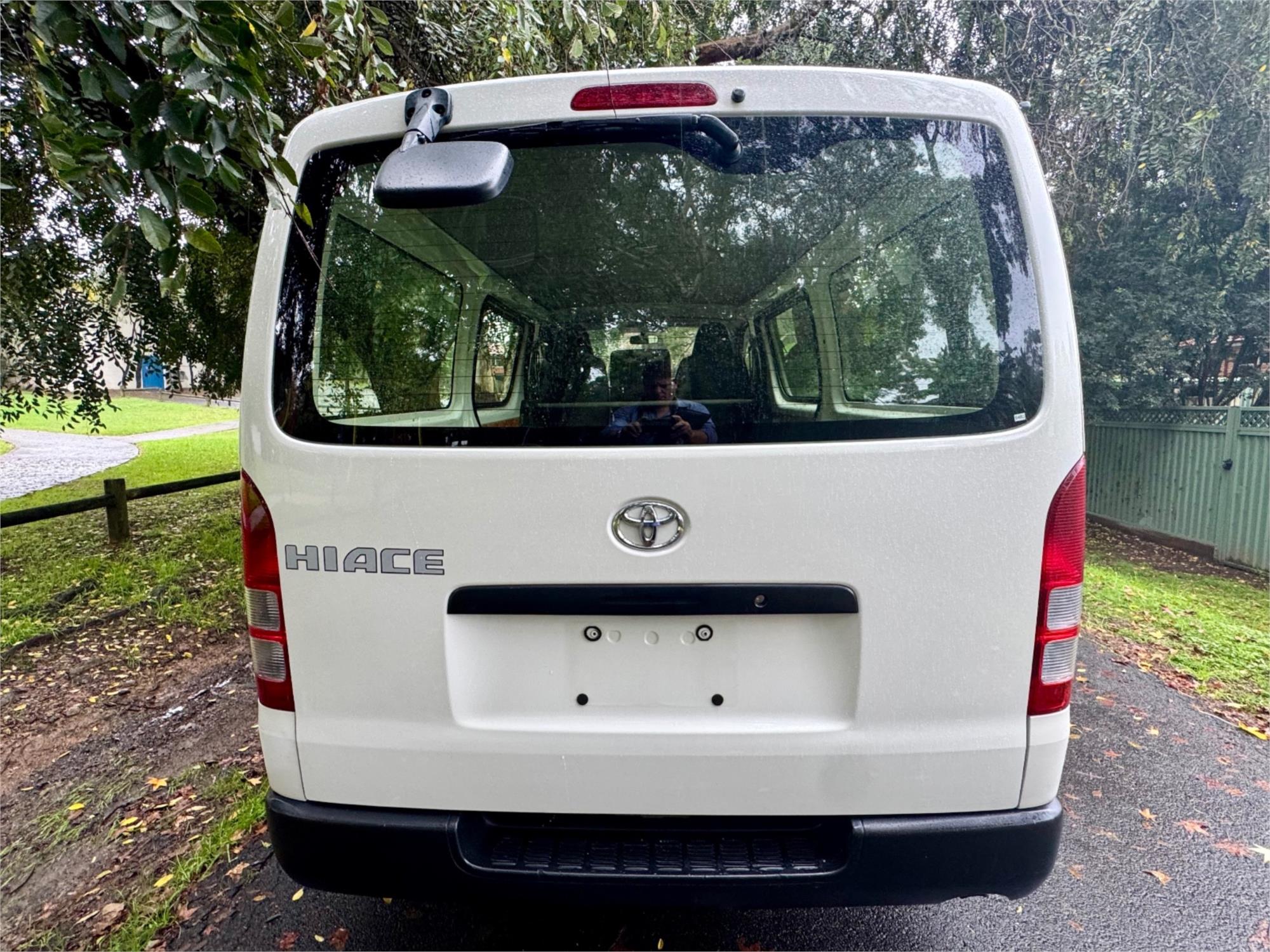 2013 TOYOTA HIACE KDH206R MY13 UPGRADE VAN