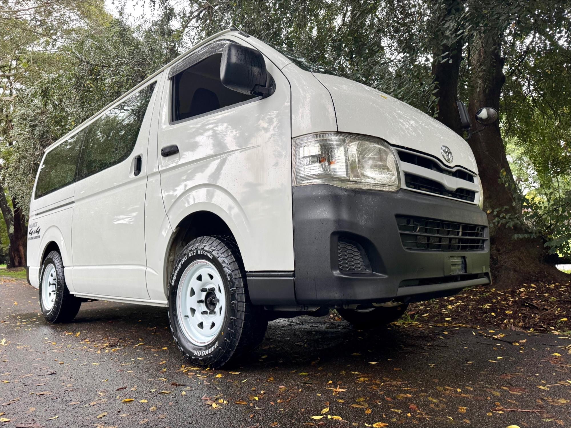 2013 TOYOTA HIACE KDH206R MY13 UPGRADE VAN