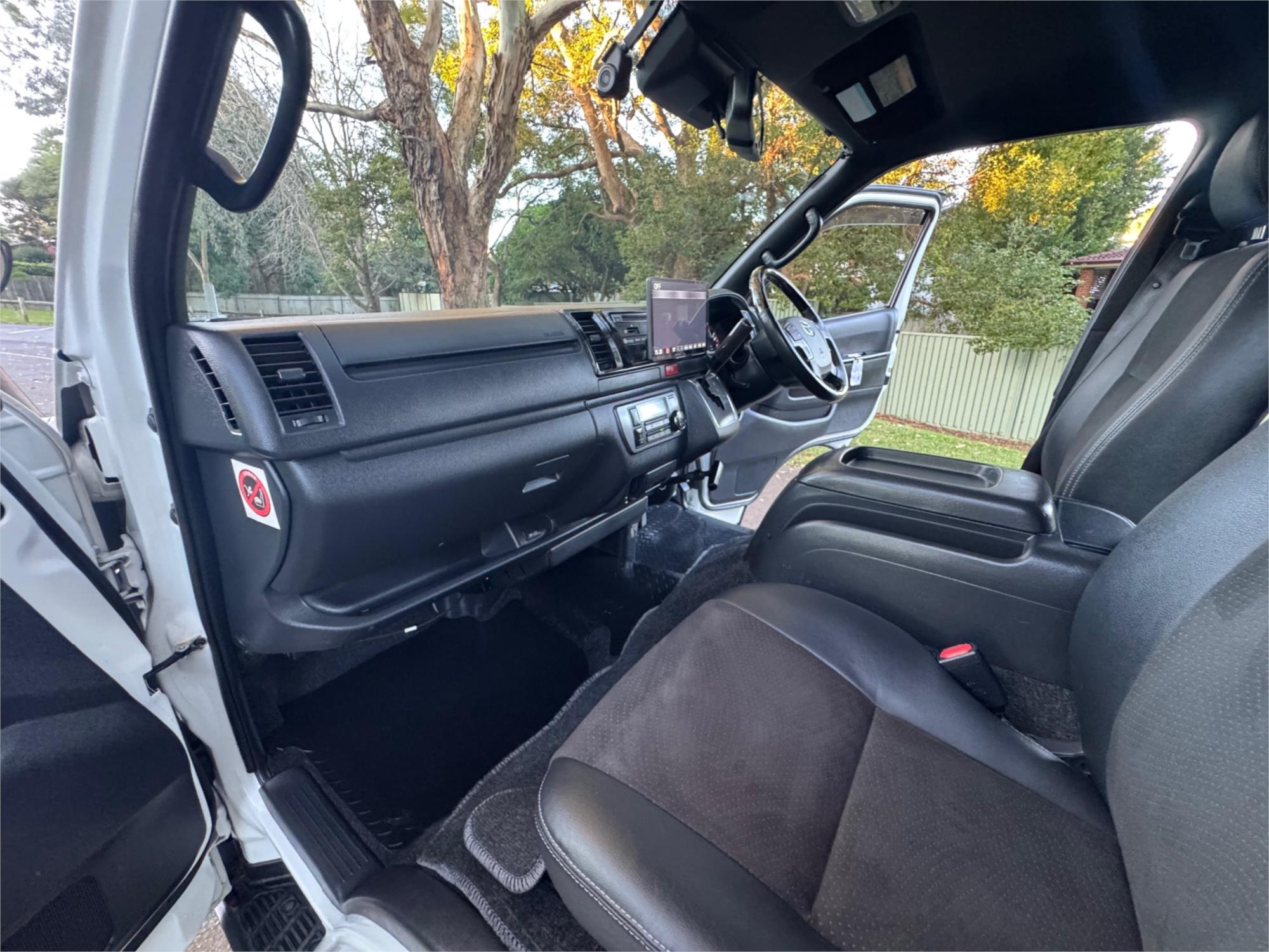 2020 TOYOTA HIACE GDH206R MY20 UPGRADE AUTOMATIC HIGH ROOF VAN