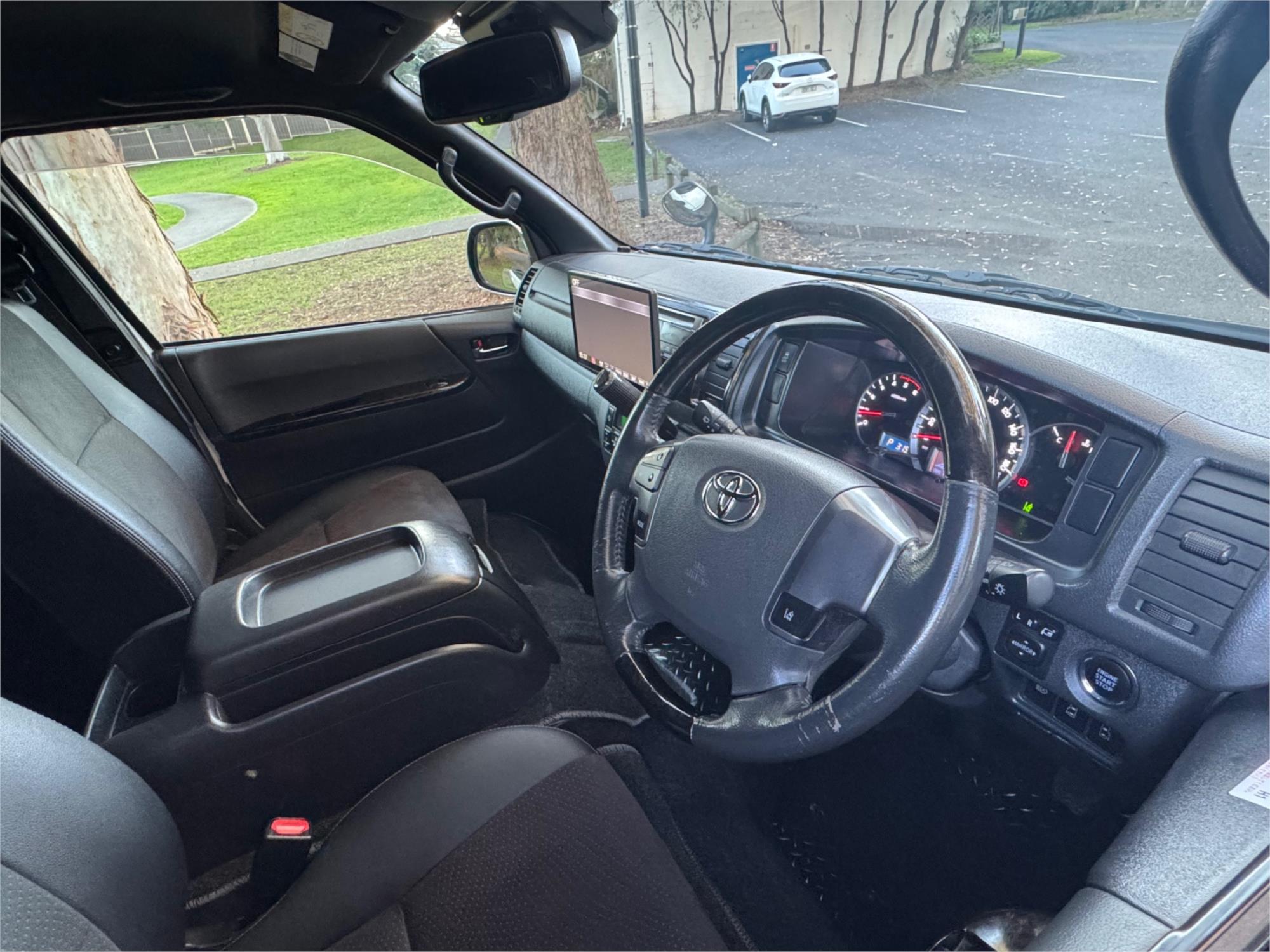 2020 TOYOTA HIACE GDH206R MY20 UPGRADE AUTOMATIC HIGH ROOF VAN