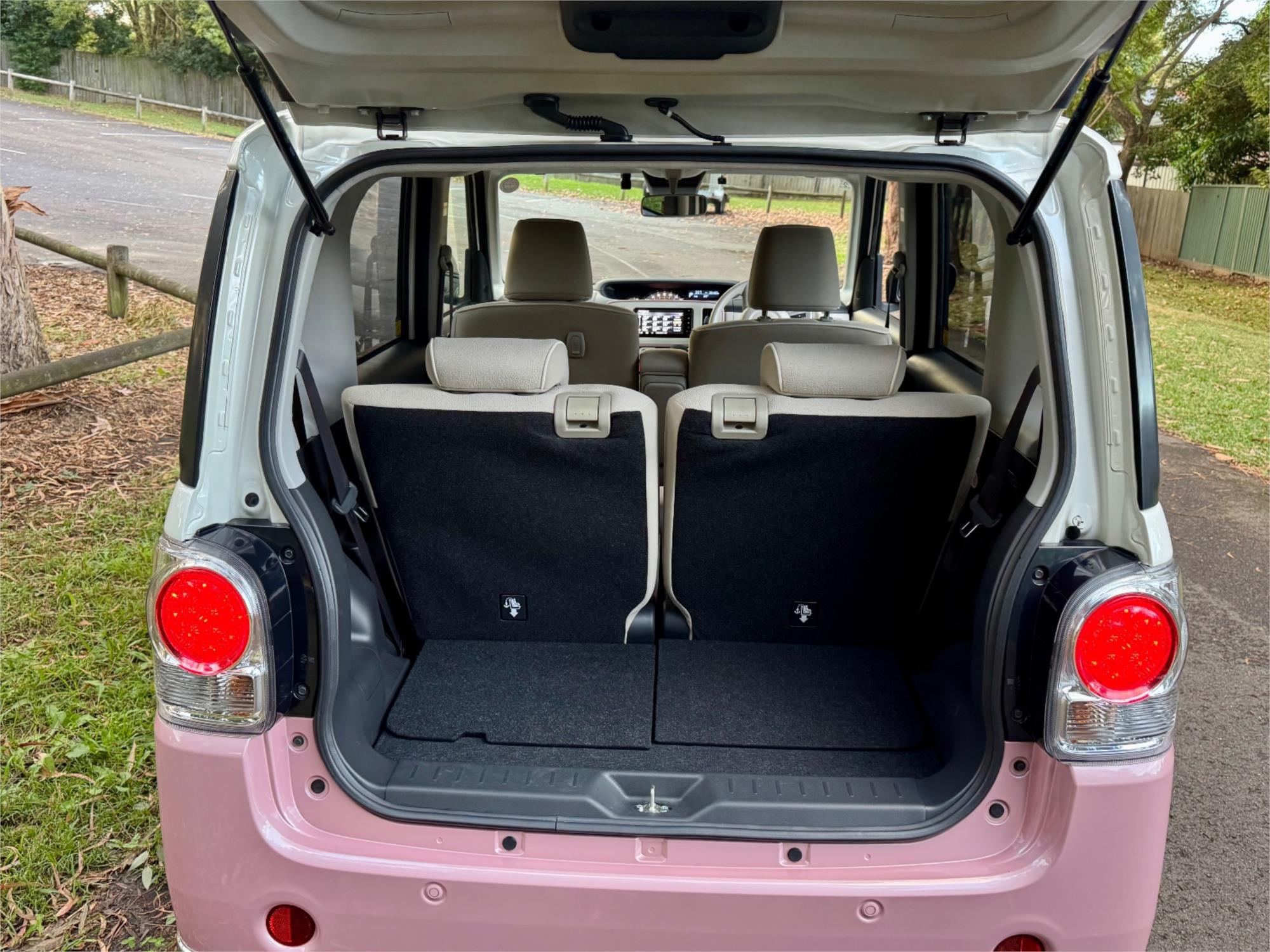 2021 DAIHATSU CANBUS AUTOMATIC MICRO BUS
