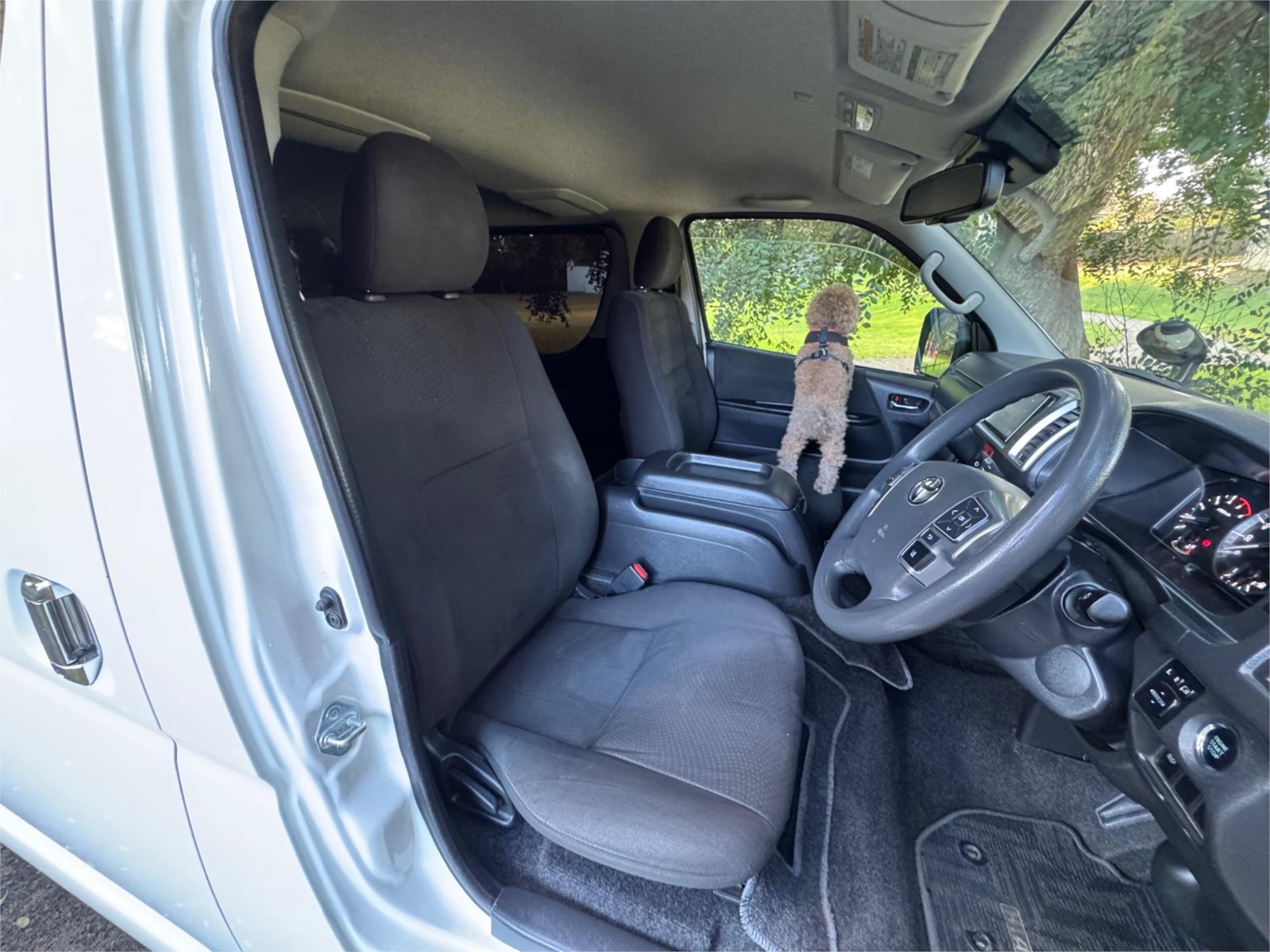 2021 TOYOTA HIACE GDH206R S-GL AUTOMATIC VAN